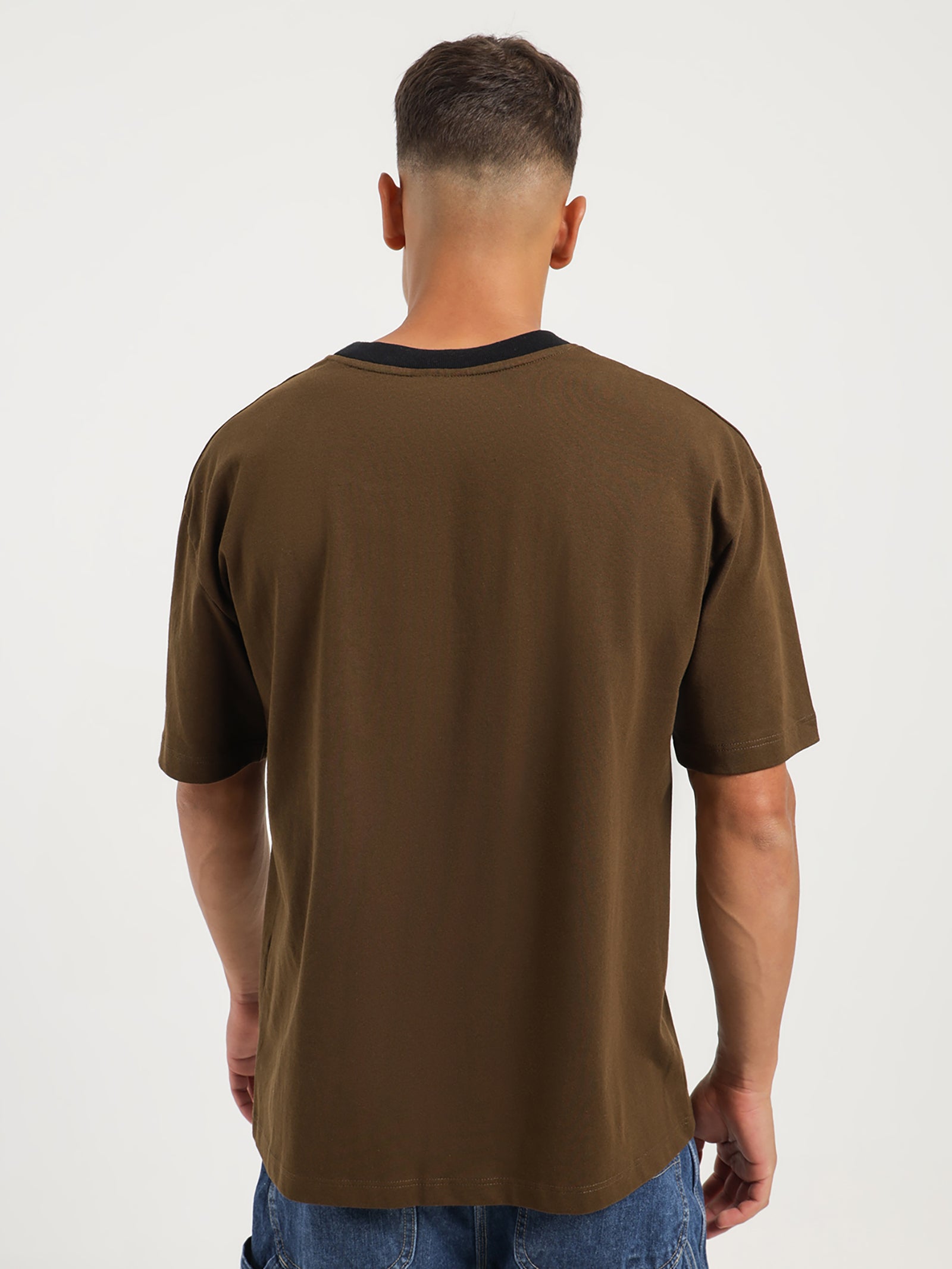 Heritage Contrast Script T-Shirt in Brown