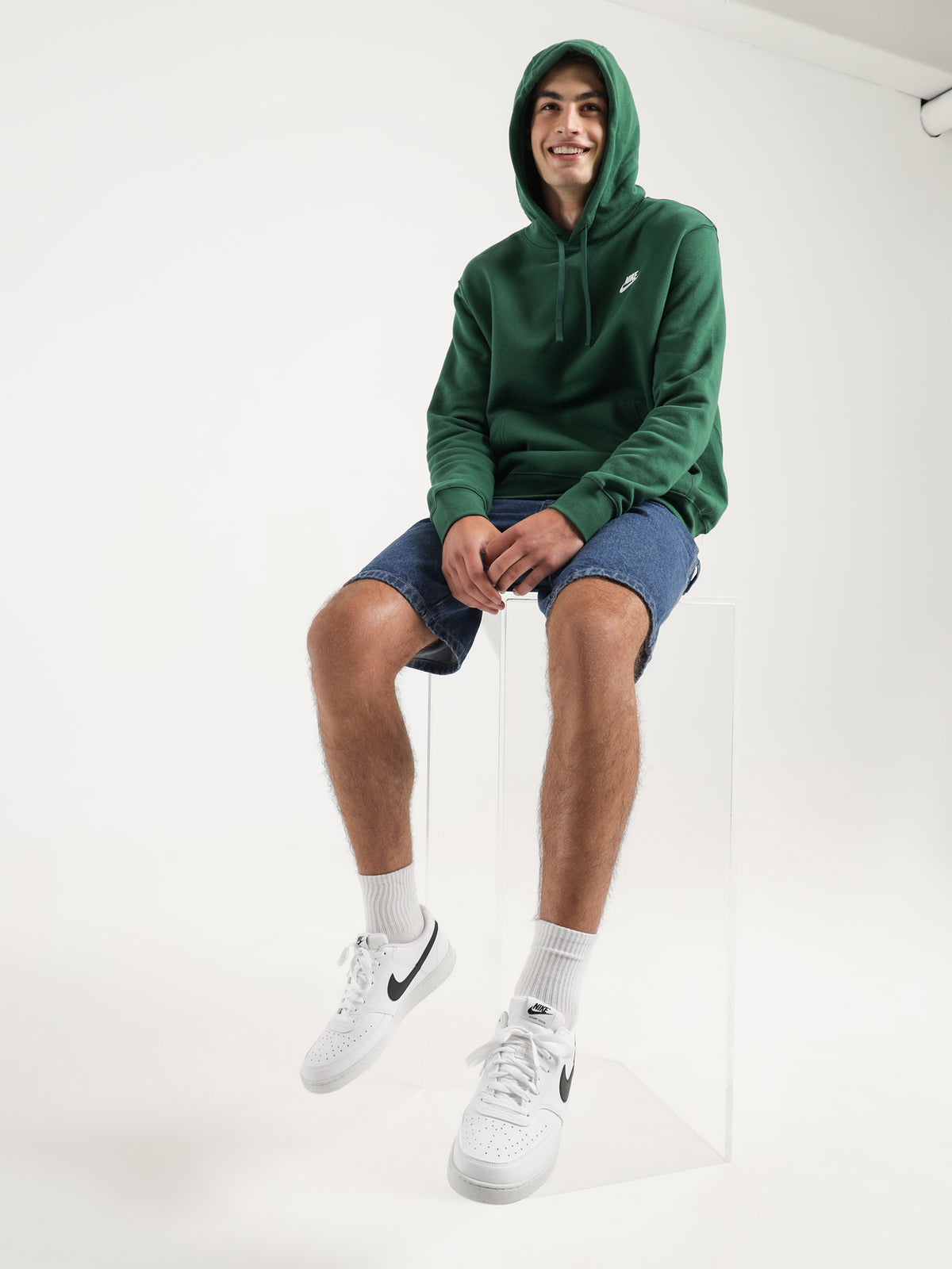 Nike Sportswear Club Fleece Hoodie in Green & White | Green/White