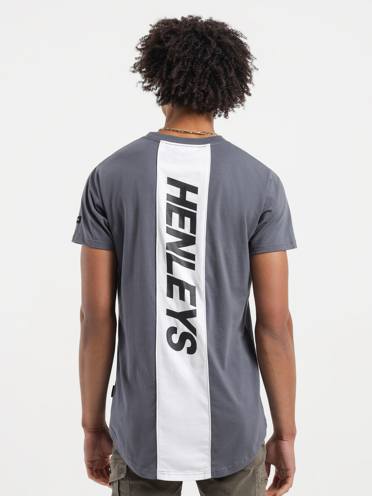 Henleys Signature T-Shirt in Slate | Slate