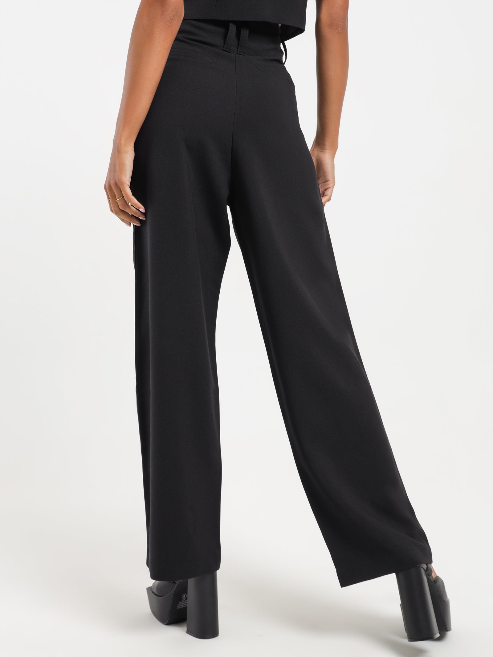 Topshop Tall tailored slim cigarette high-waisted pleat trouser in black |  ASOS