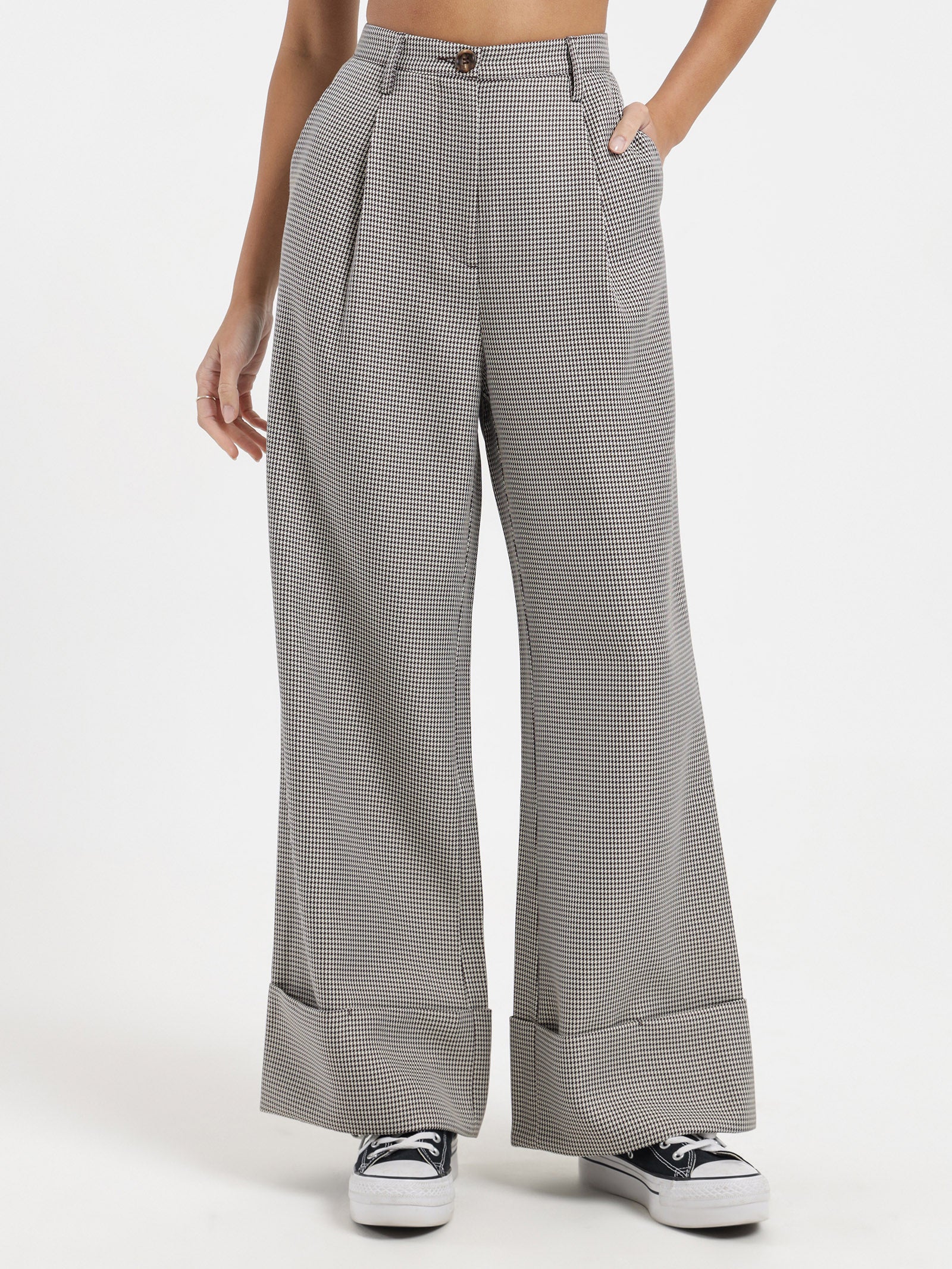 Cora Wide Leg Pants in Houndstooth