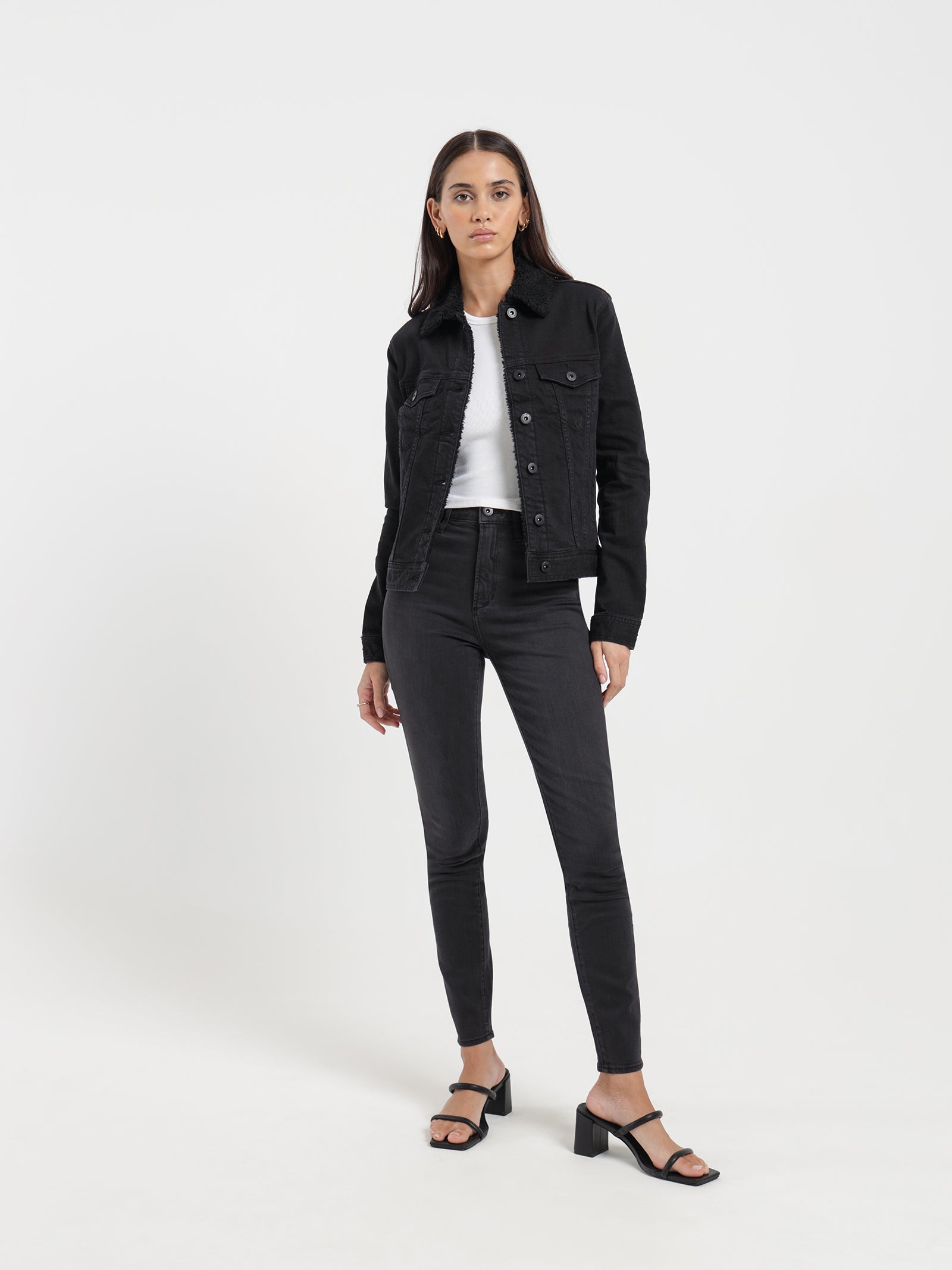 Black sherpa outlet denim jacket womens