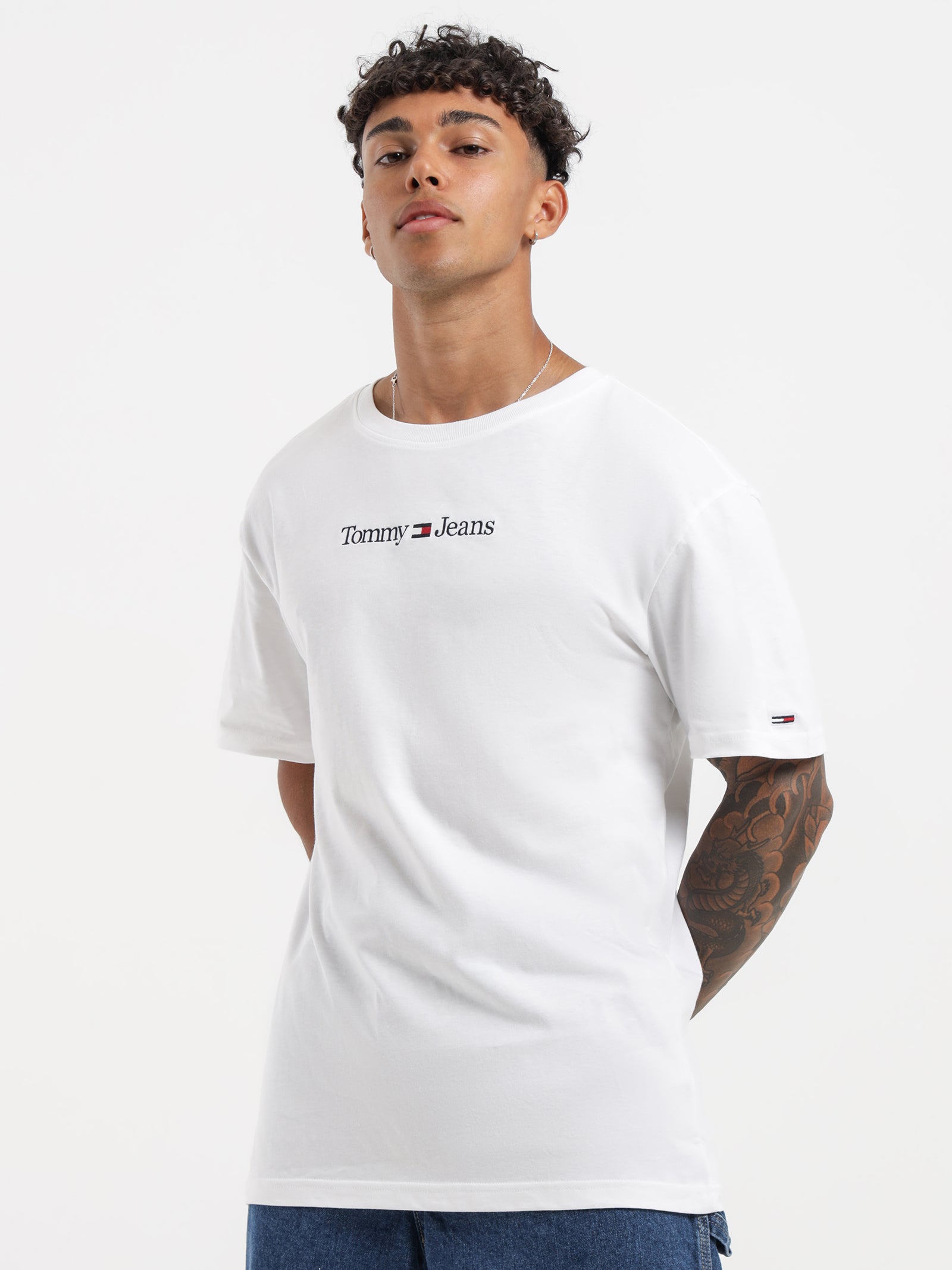 Tommy hilfiger Classic Linear Logo T-Shirt in White White | Glue Store