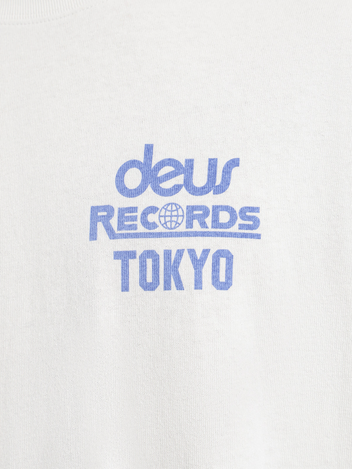 Deus Peaks T-Shirt in Grey | Grey