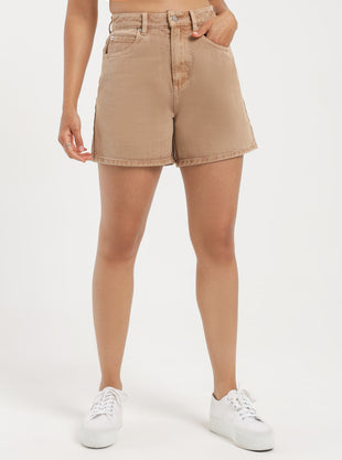 Blaise Shorts in Sesame