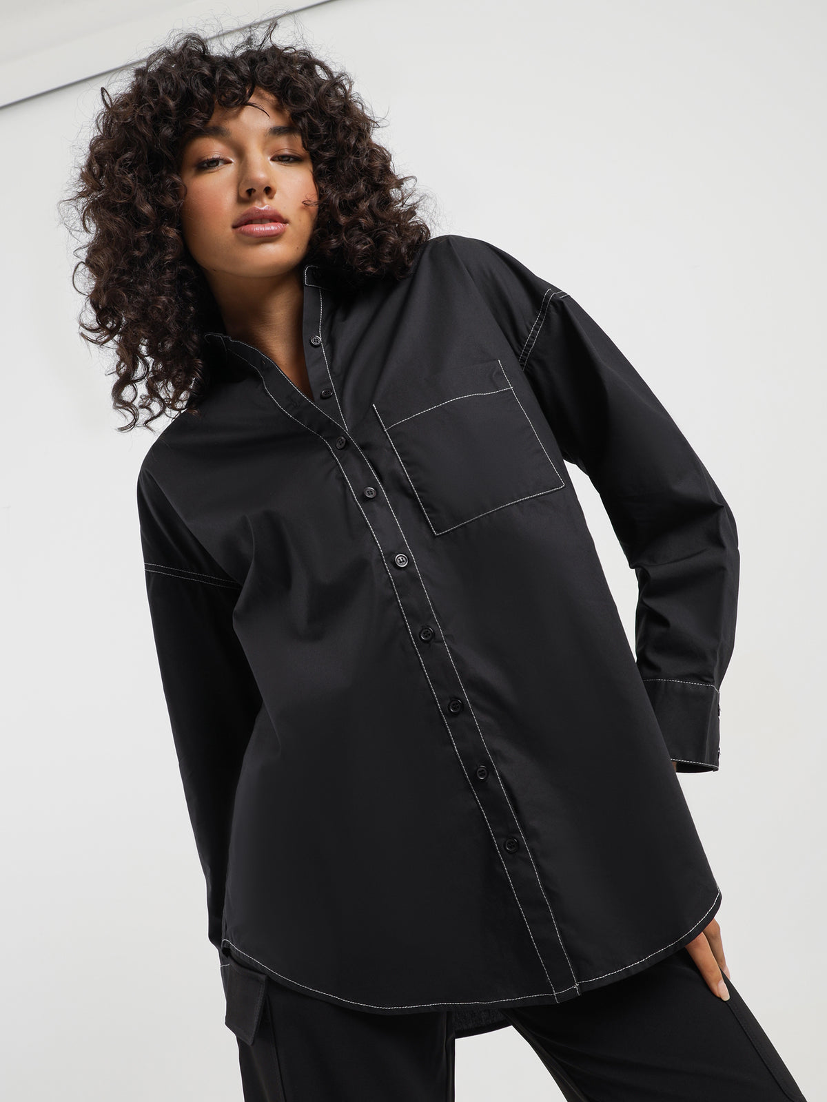 Misha Urban Isaac Oversized Shirt in Black | Black