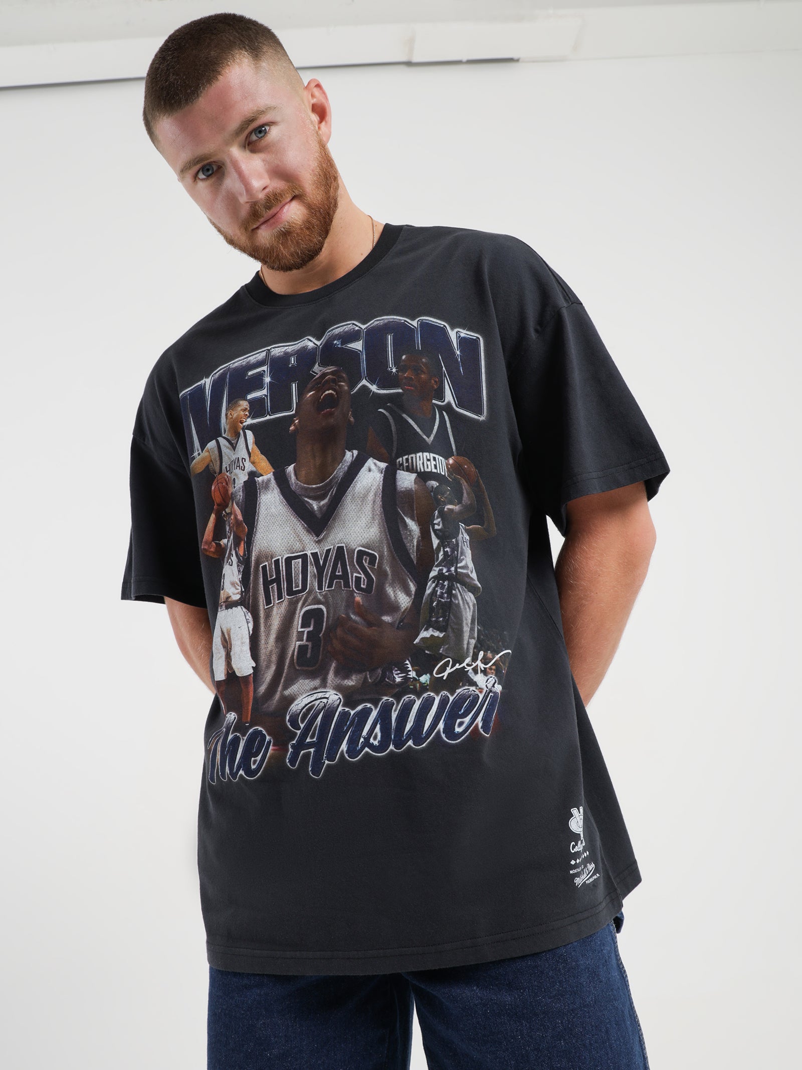 Mitchell & ness George Town Hoyas T-Shirt in Faded Black | Glue Store