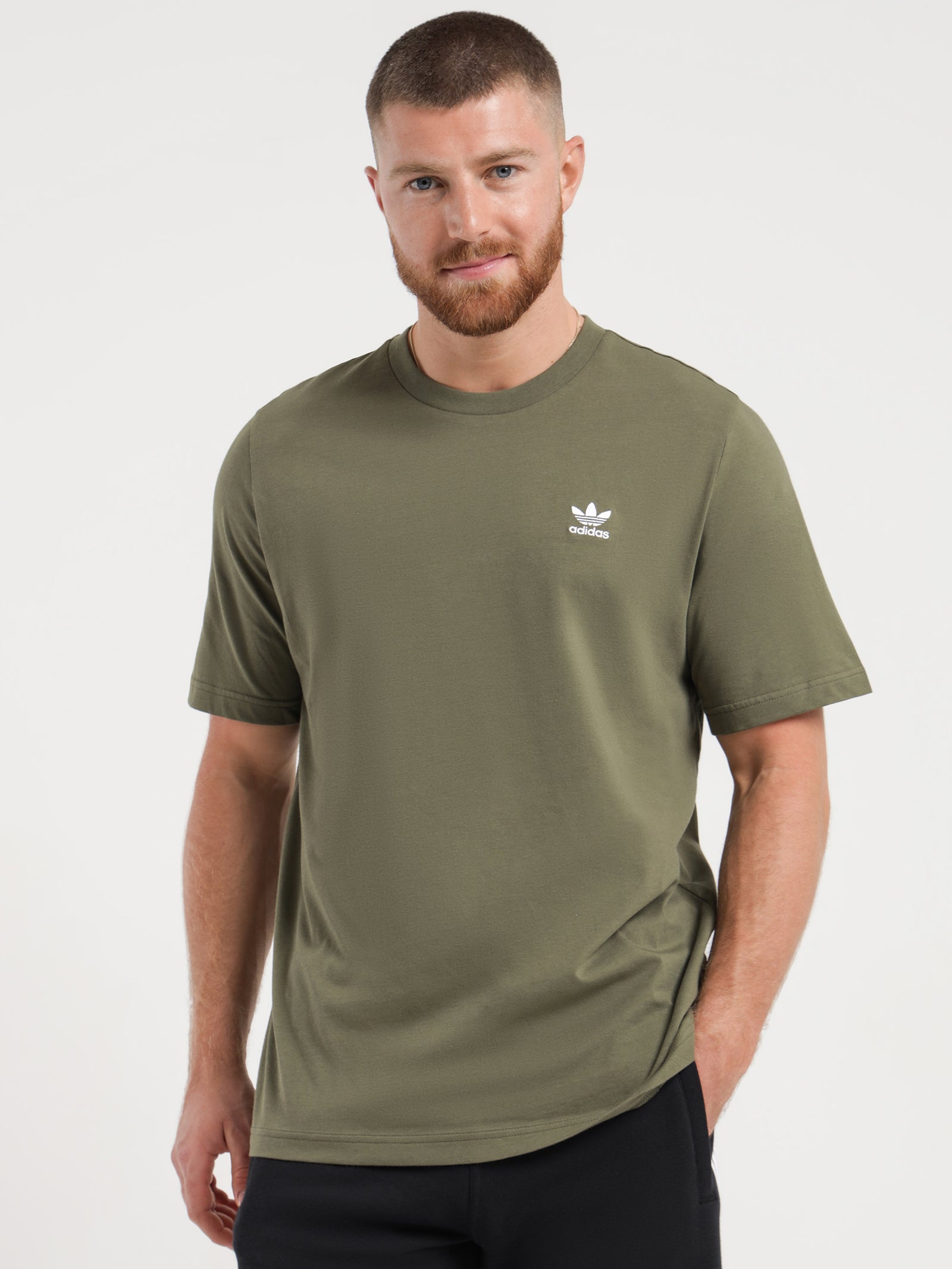 Trefoil Essentials T-Shirt in Olive Strata