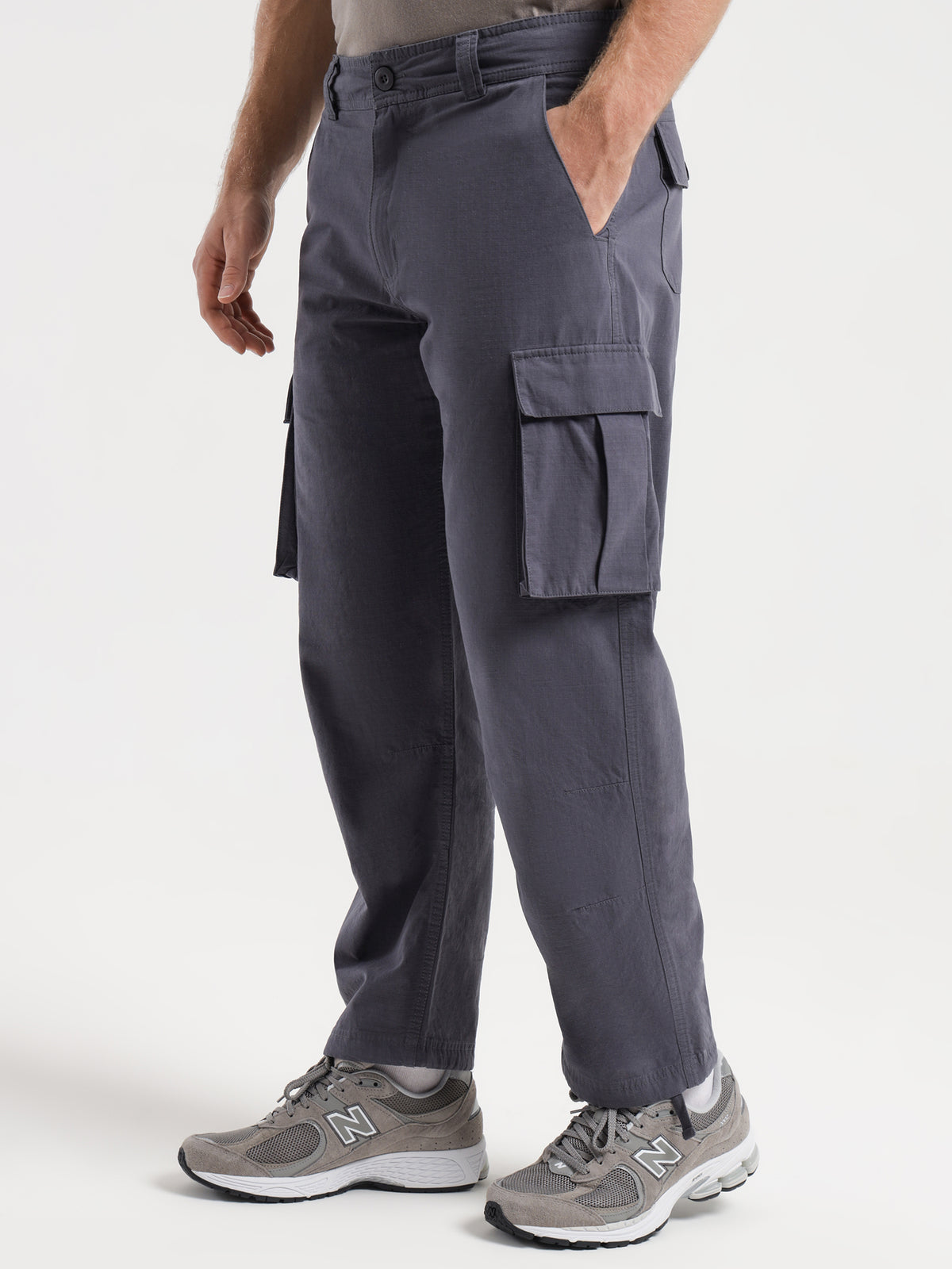 Article One Wyatt Cargo Pants in Marine | Marine