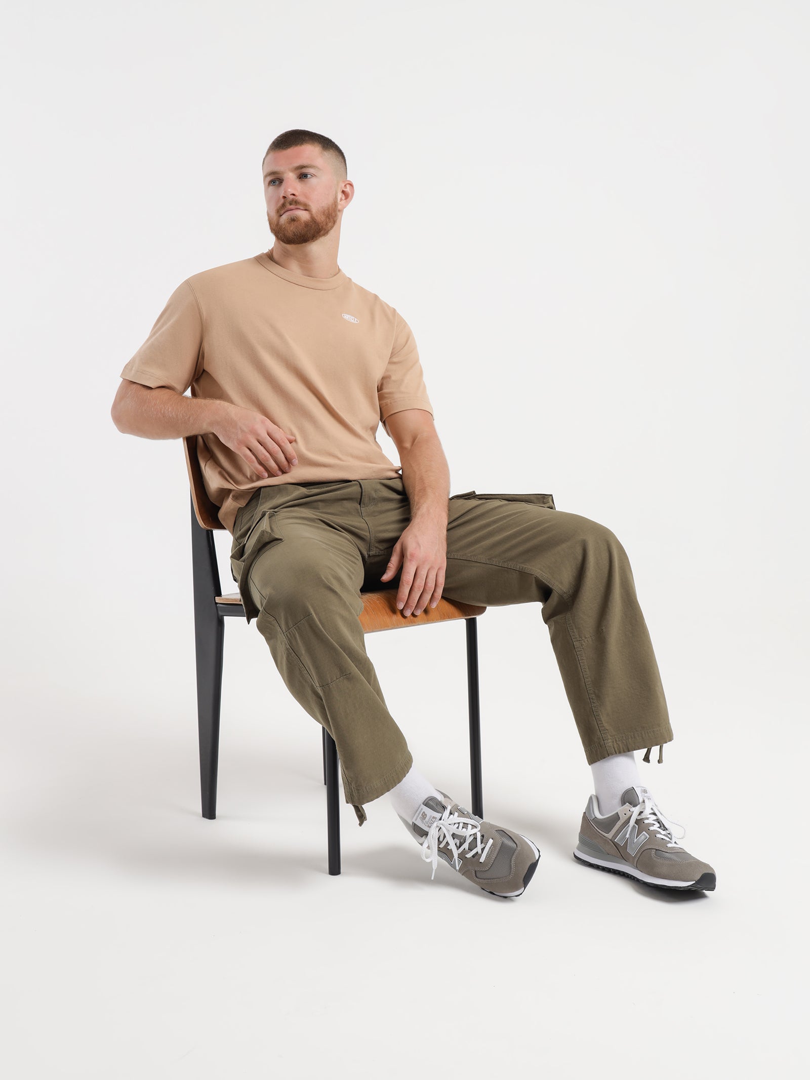 Wyatt Cargo Pants in Olive