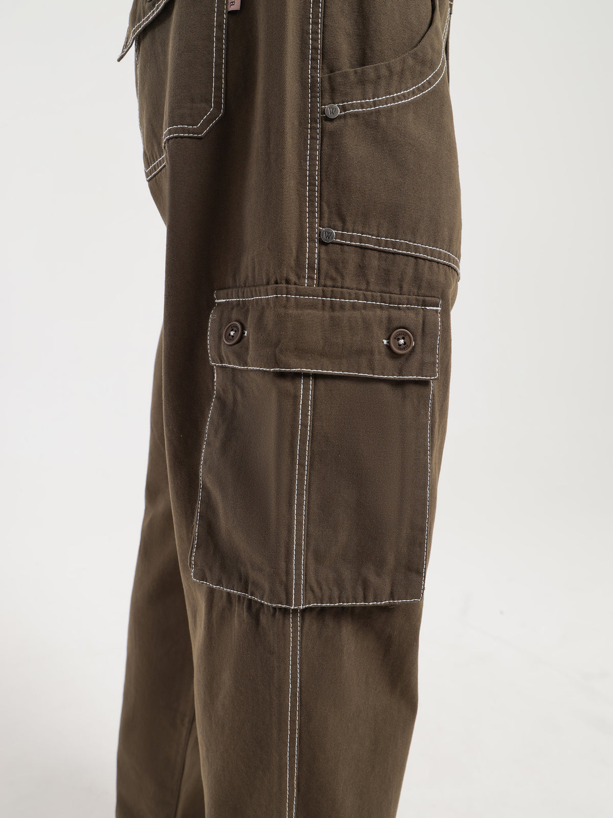 Weekend Cartel Syndicate Cargo Pants in Chocolate | Chocolate