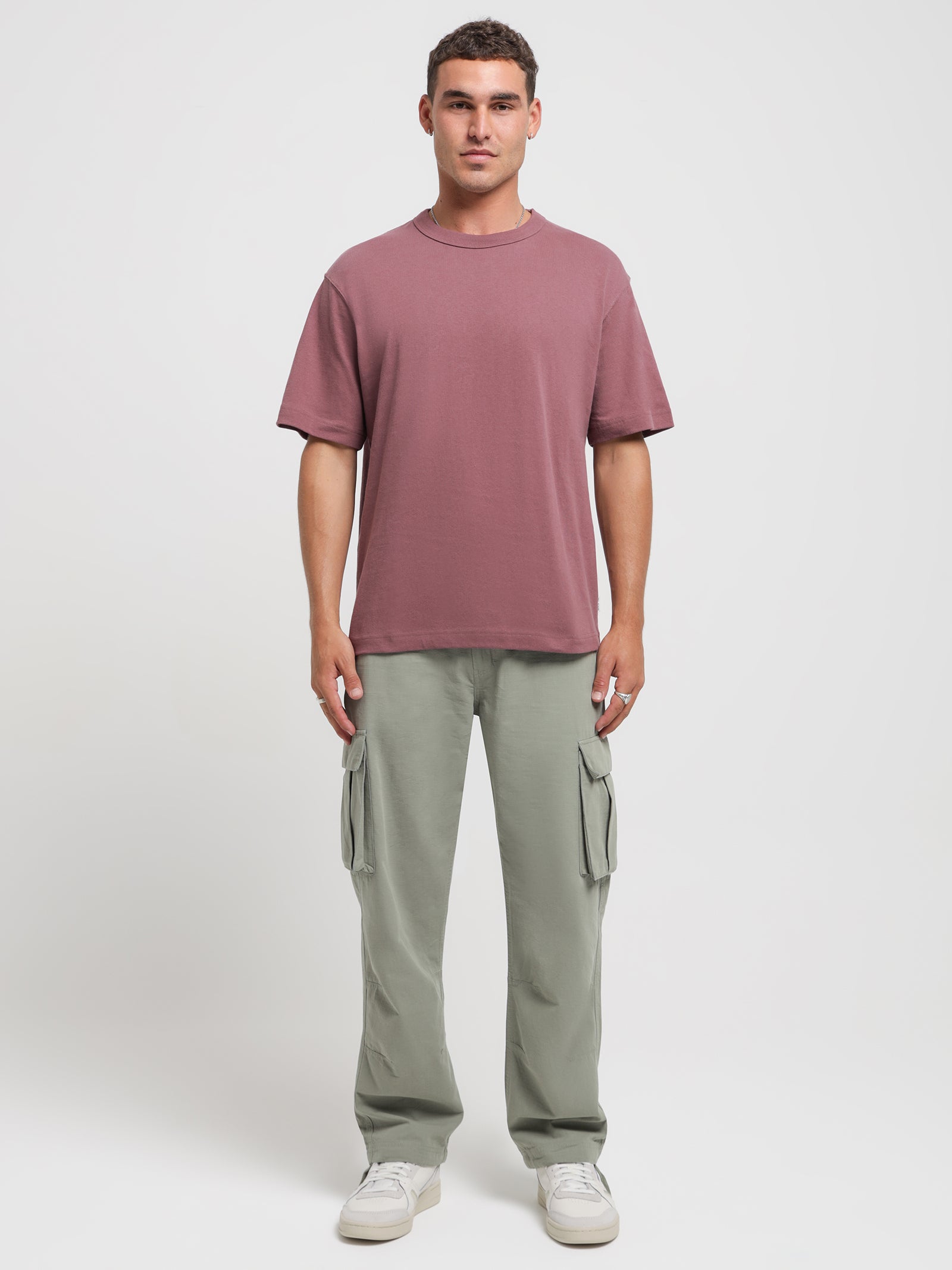 Wyatt Cargo Pants in Fig Green