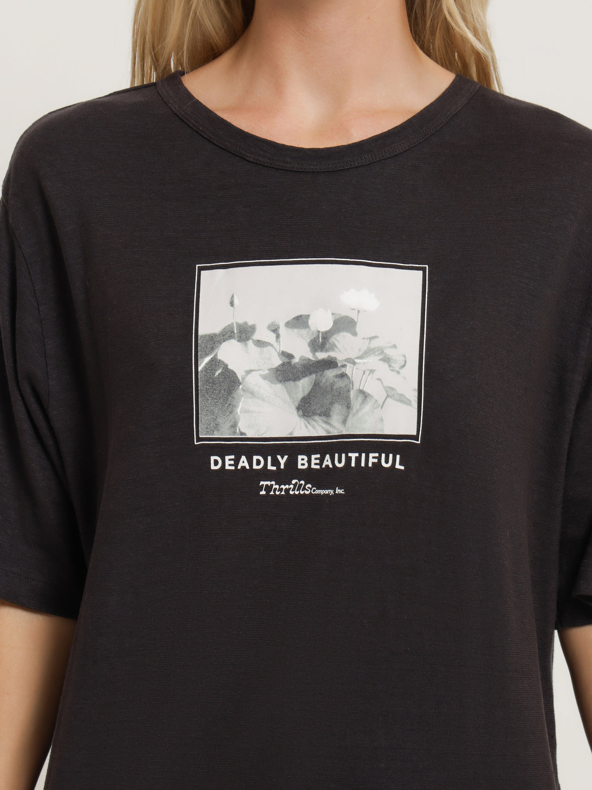 Thrills Deadly Beautiful Hemp Box Fit T-Shirt in Washed Black | Washed Black