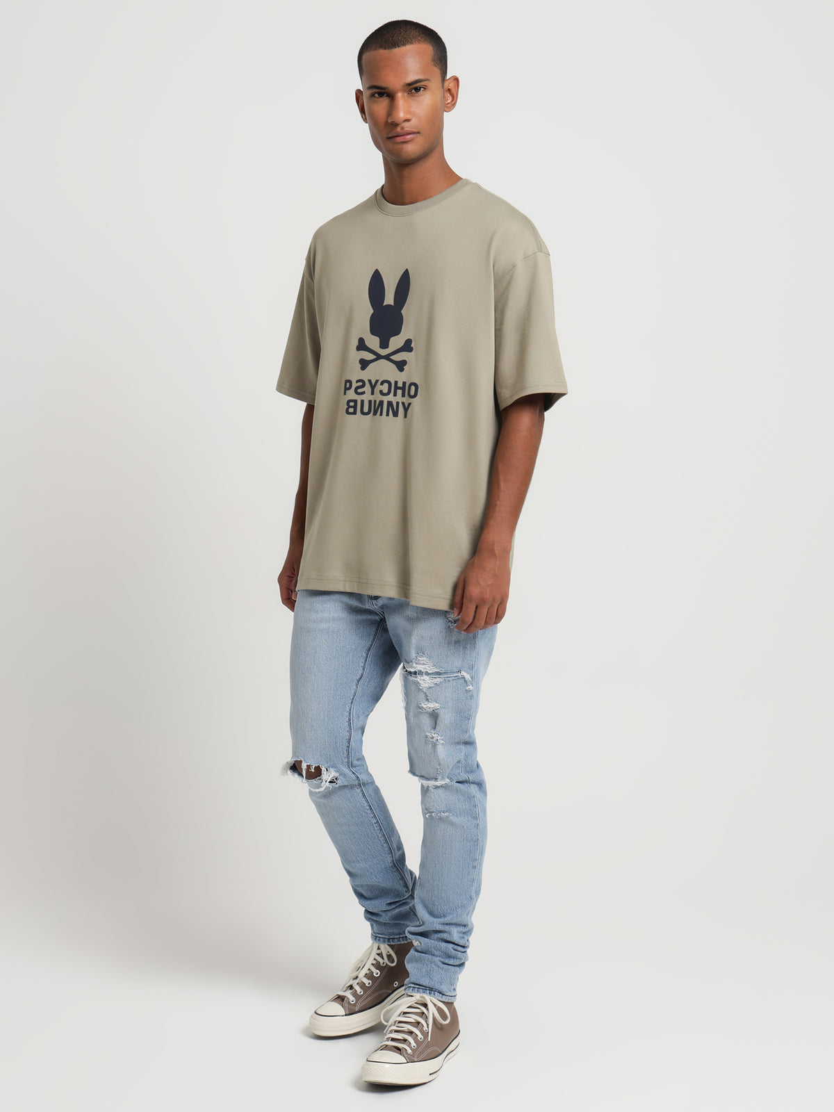 Psycho Bunny Inc Lloyds Relaxed Fit Graphic T-Shirt in Sand | 357 Wet Sand