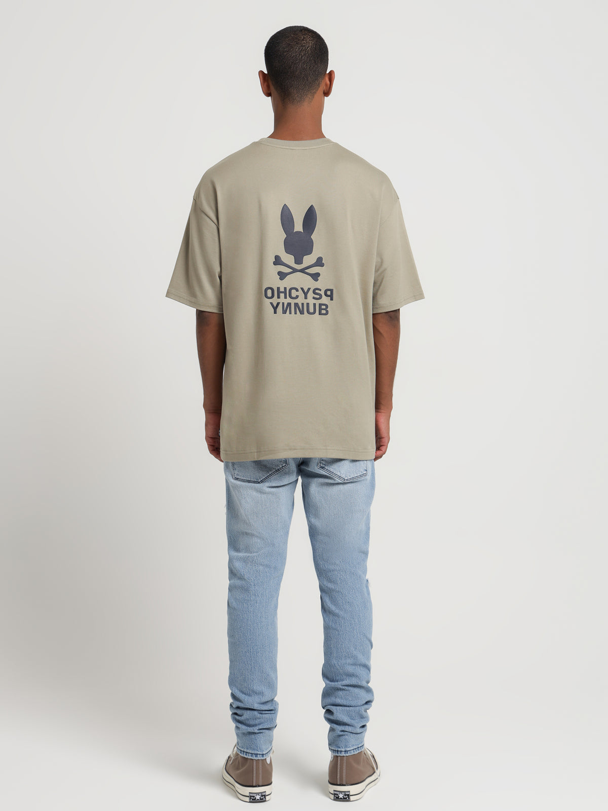 Psycho Bunny Inc Lloyds Relaxed Fit Graphic T-Shirt in Sand | 357 Wet Sand