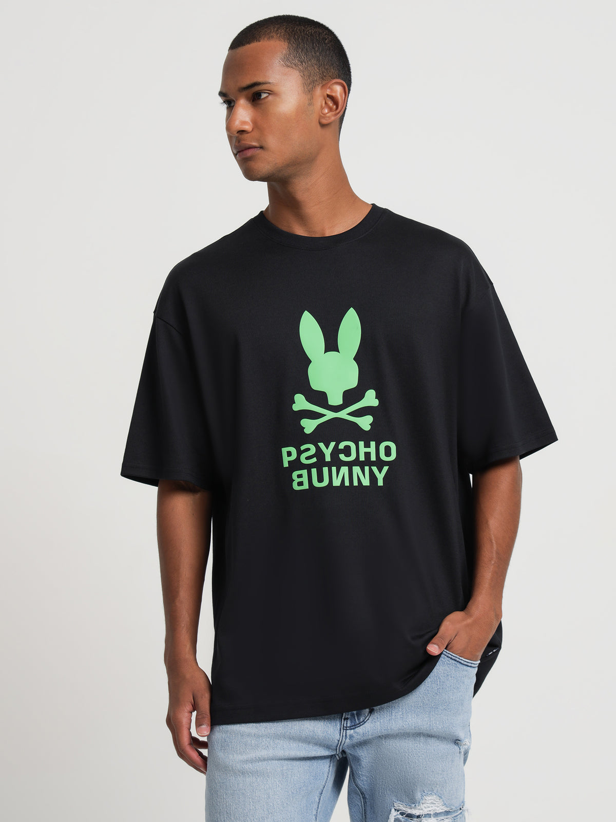 Psycho Bunny Inc Lloyds Relaxed Fit Graphic T-Shirt in Black | 001 Black