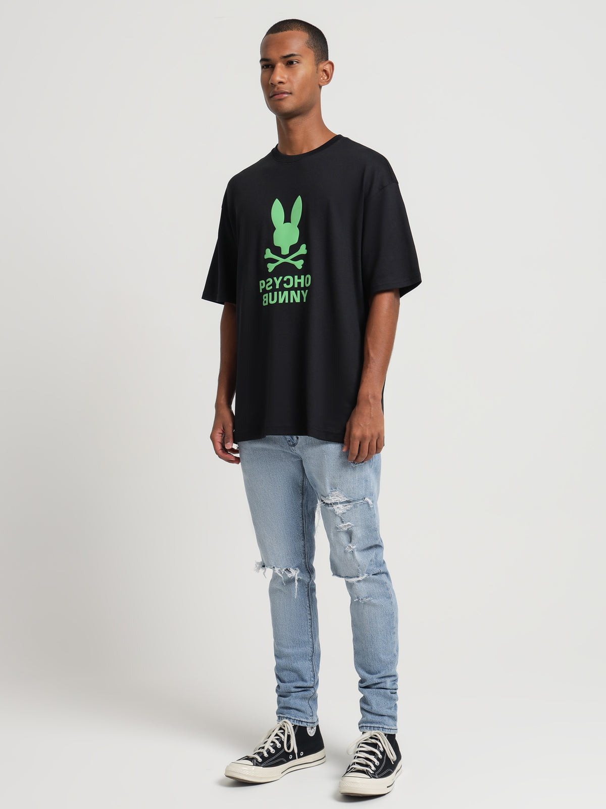 Psycho Bunny Inc Lloyds Relaxed Fit Graphic T-Shirt in Black | 001 Black