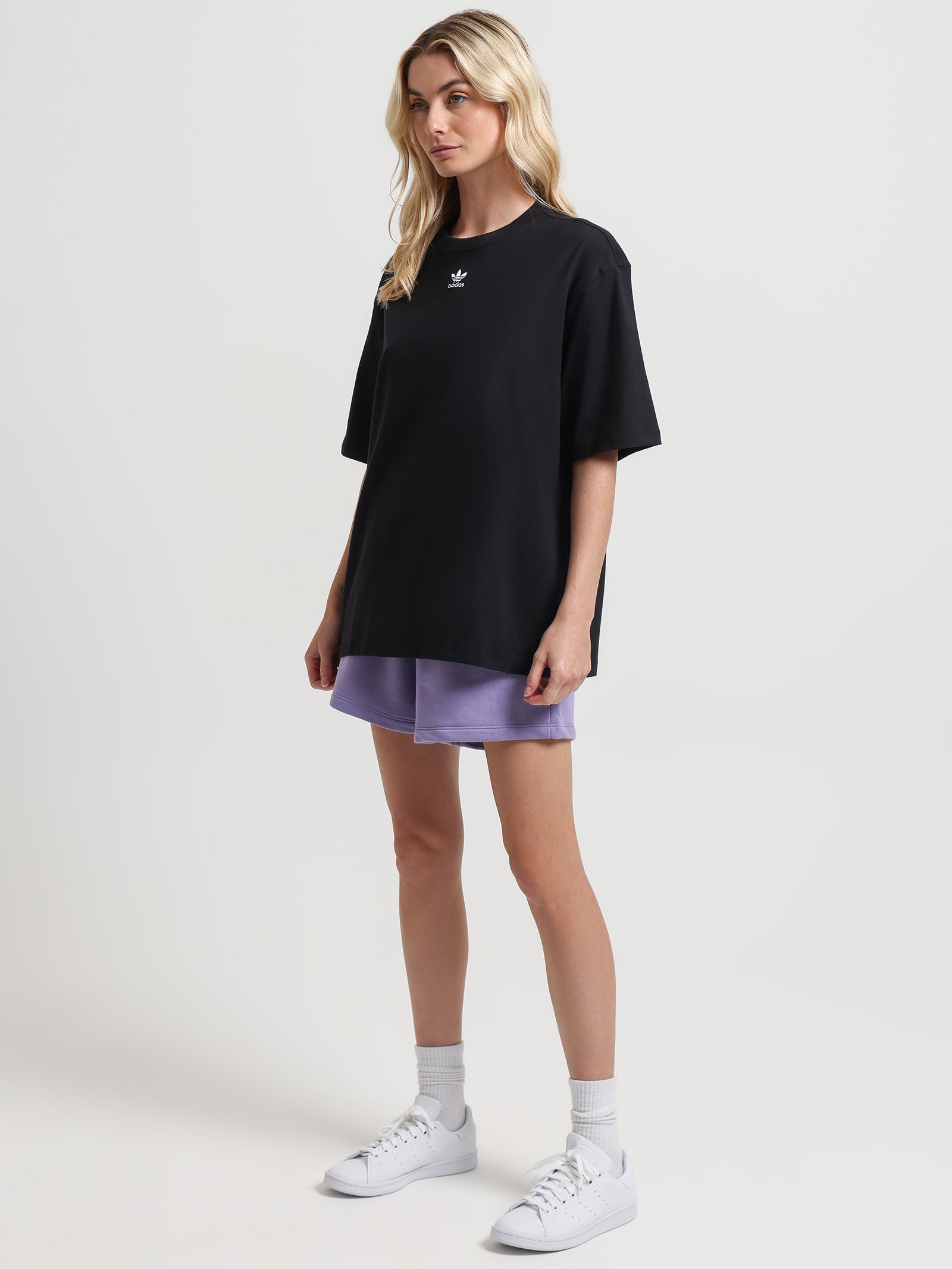 Adicolor Essentials T-Shirt in Black