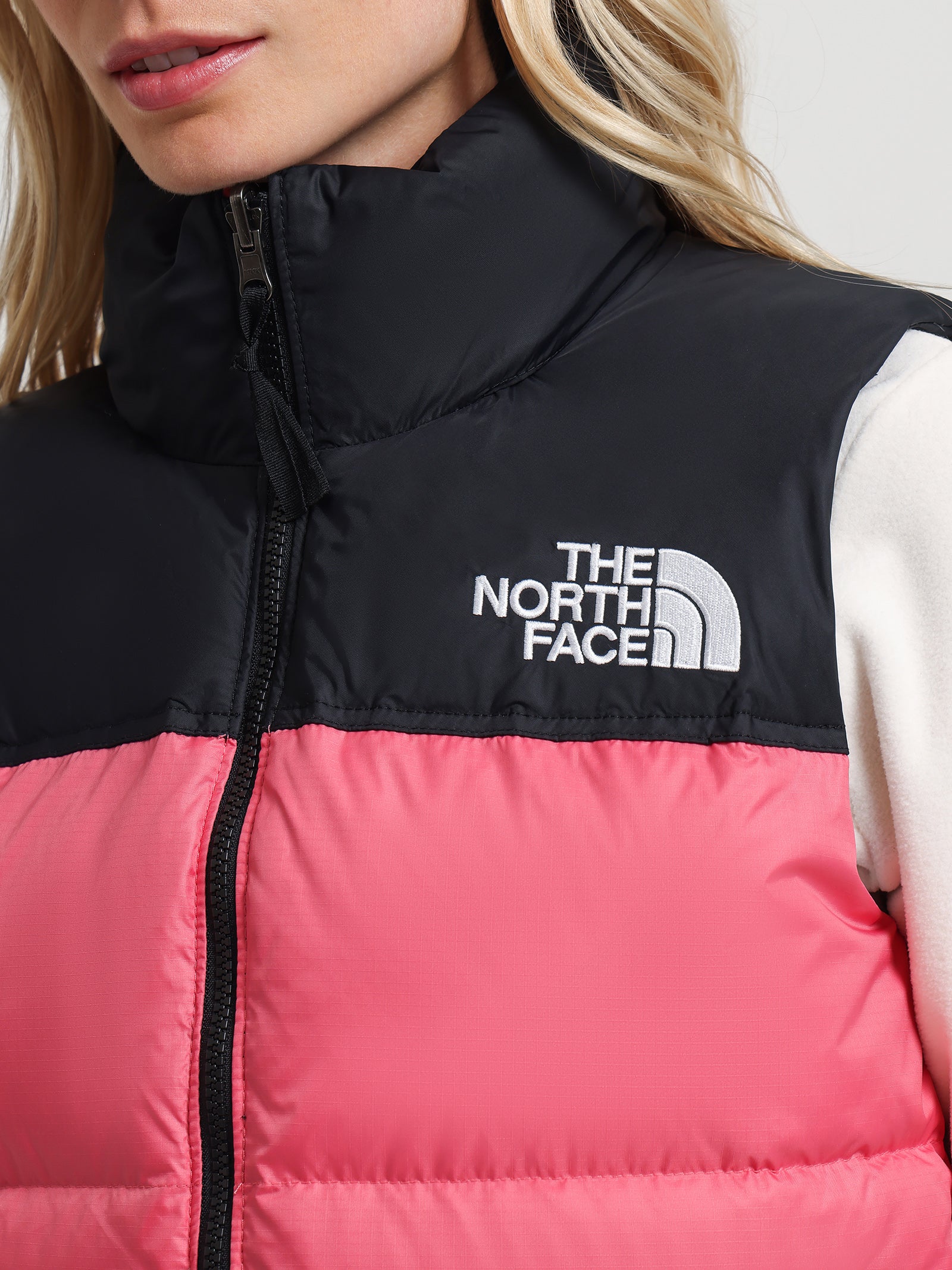 1996 Retro Nuptse Vest in Pink