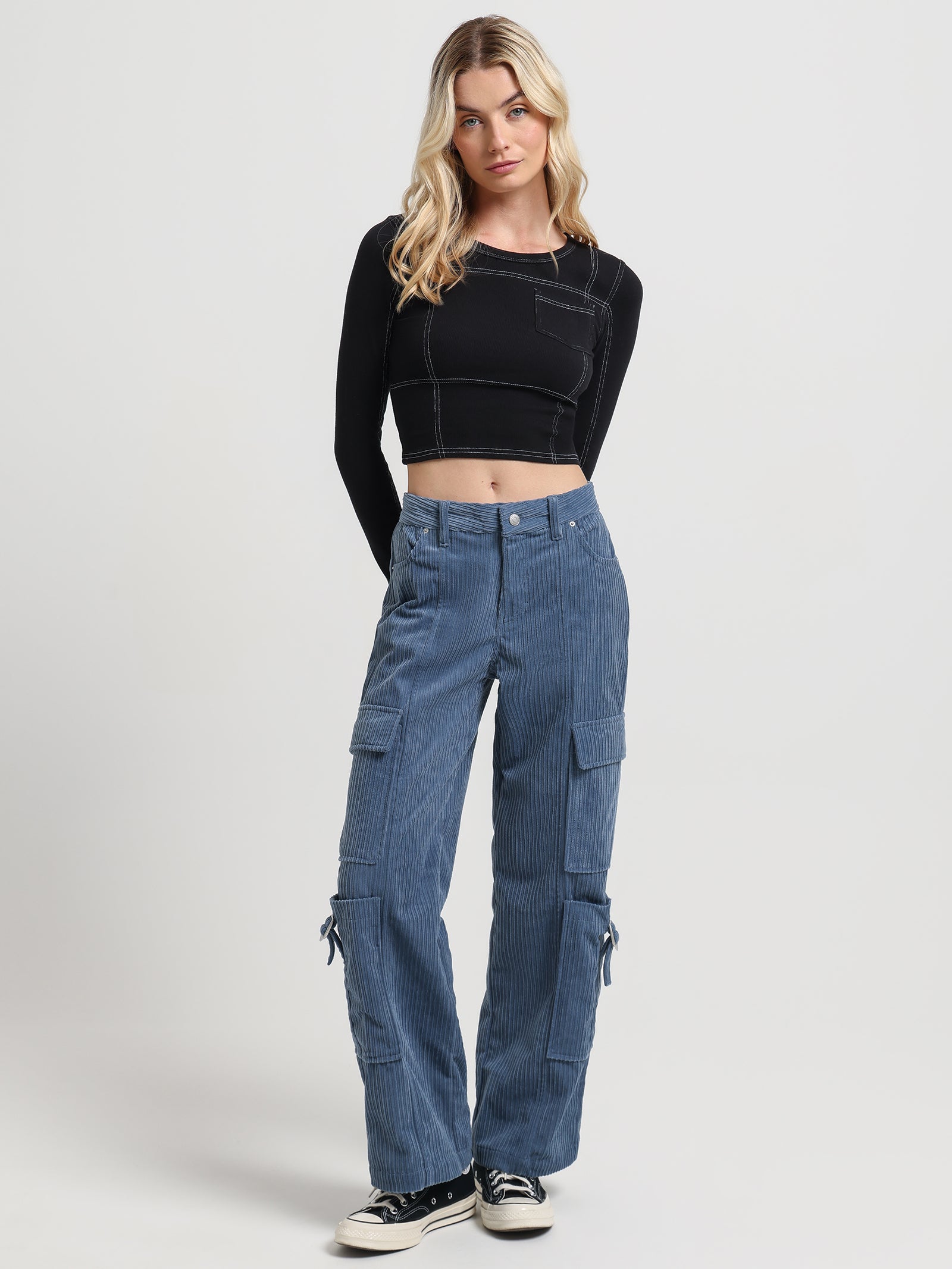 Buy Light Blue Jeans & Jeggings for Women by TARAMA Online | Ajio.com