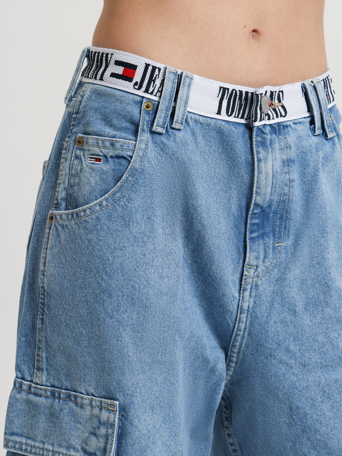 Tommy Hilfiger Archive Low Rise Baggy Cargo Jeans in Denim Light | Denim