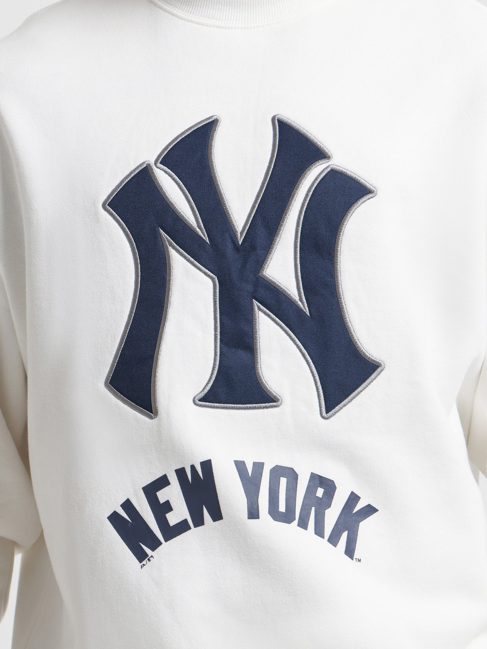 å Yankees Athlete Logo Crew in Vintage White Vintage wh | Glue Store