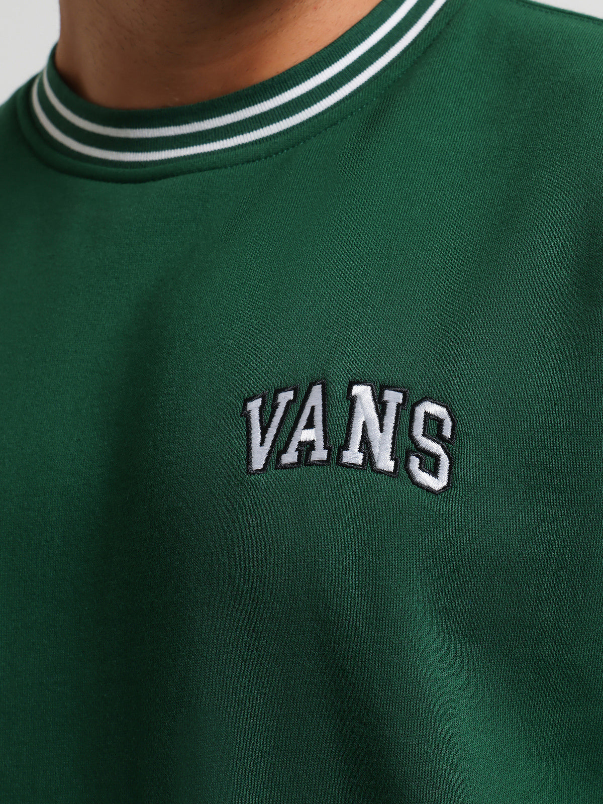 Vans Varsity Crew in Green | Green