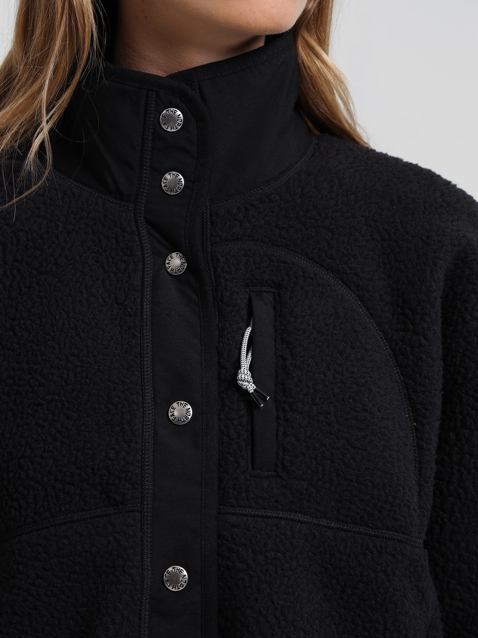 Cragmont Fleece Jacket in Black