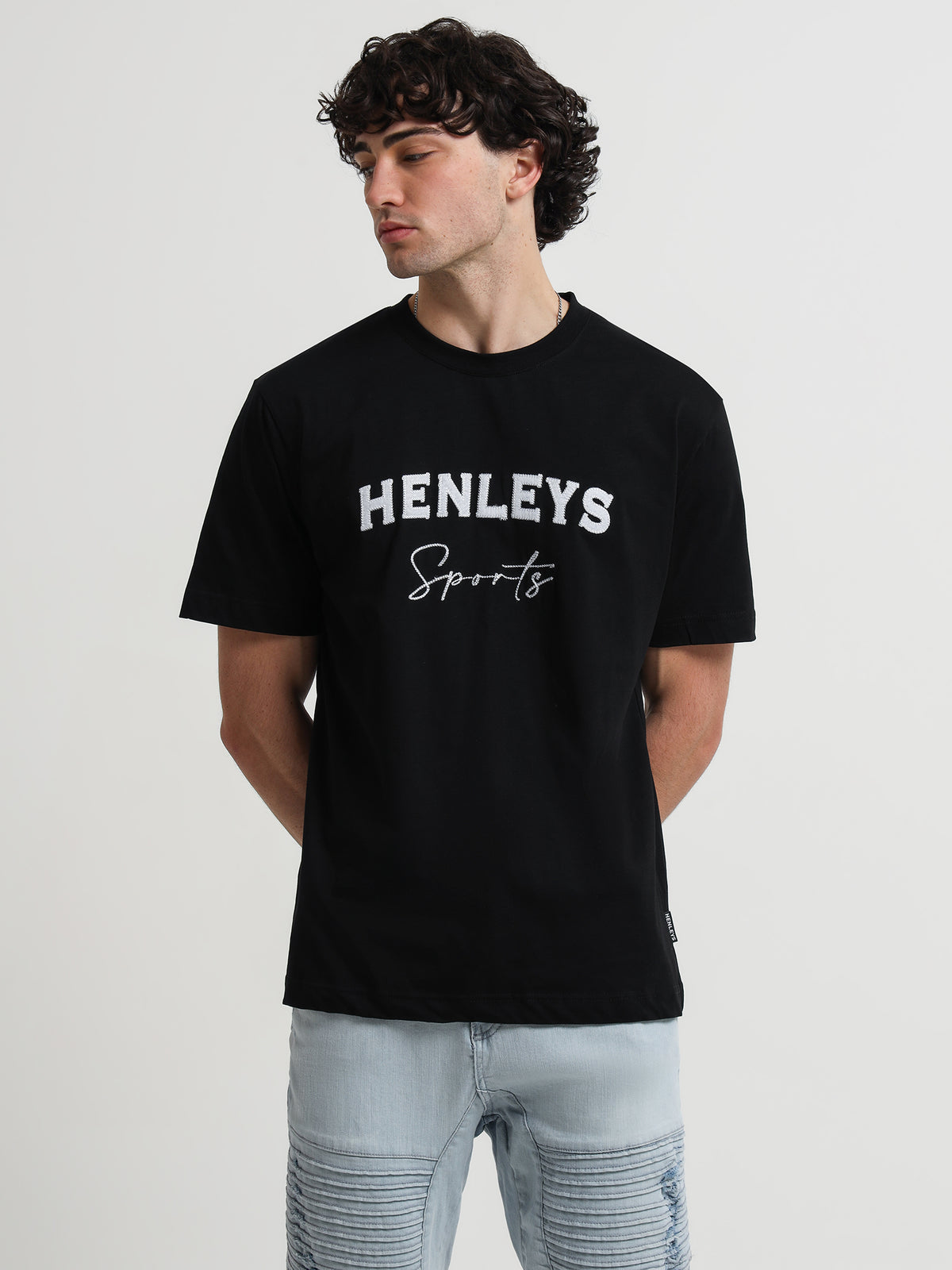 Henleys Club T-Shirt in Black | Black