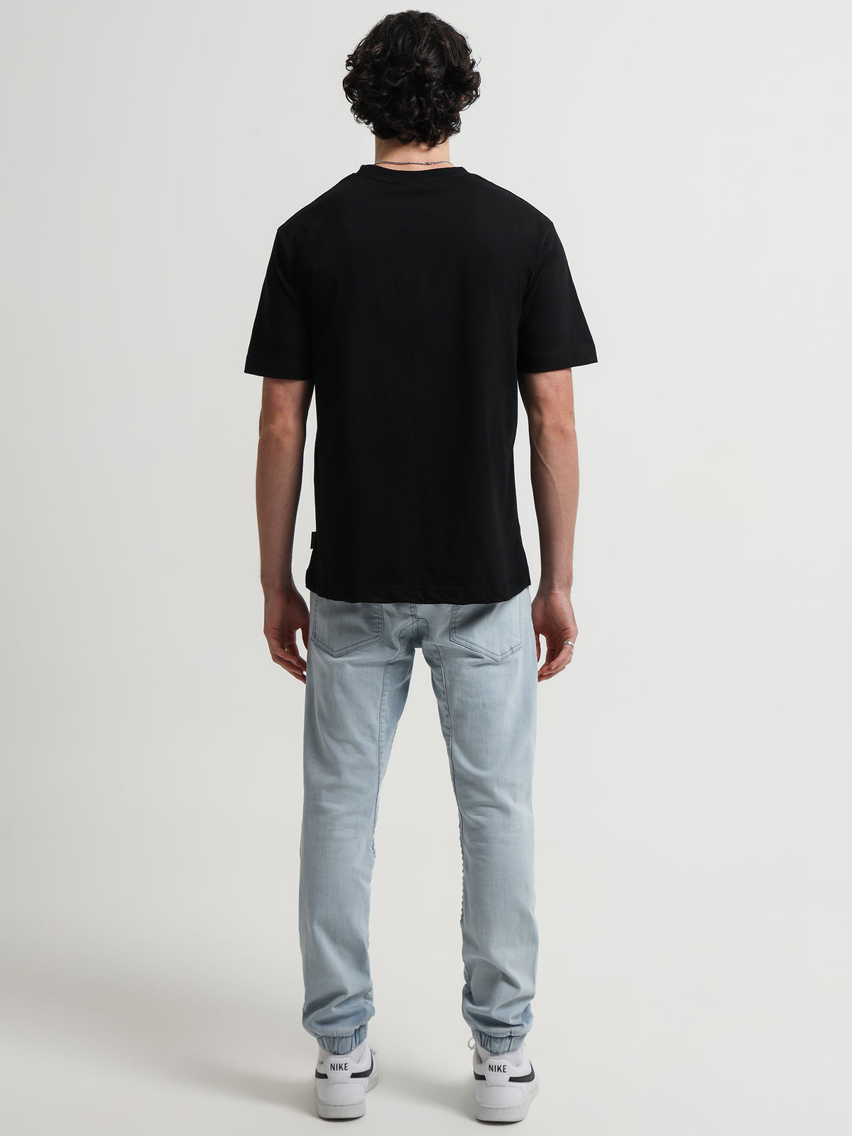 Henleys Club T-Shirt in Black | Black