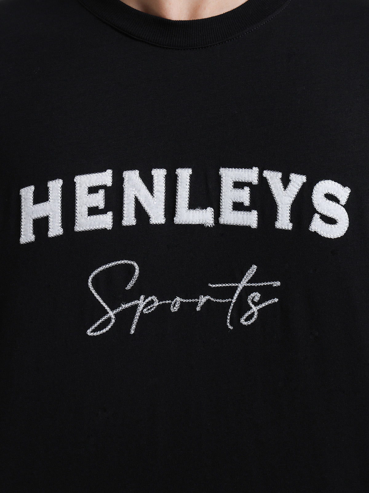 Henleys Club T-Shirt in Black | Black