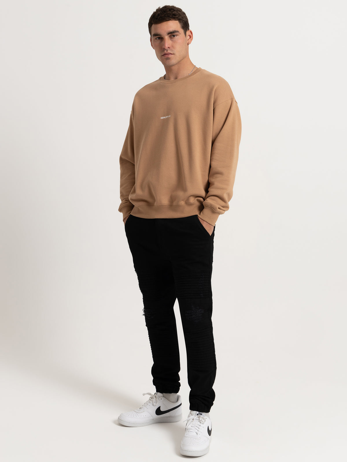 Henleys Team Spirit Crew in Mocha | Mocha