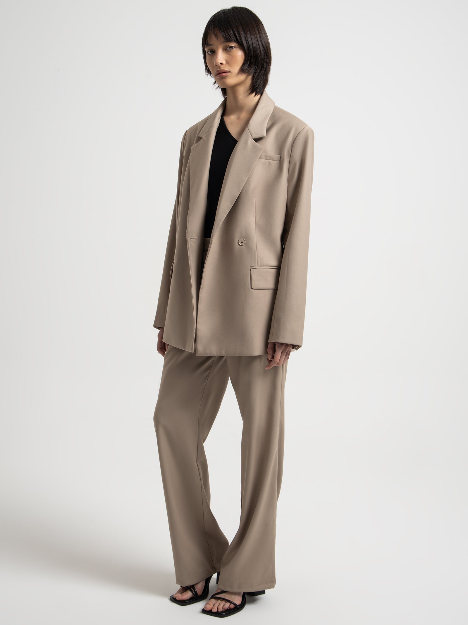 Blake Oversized Blazer in Taupe