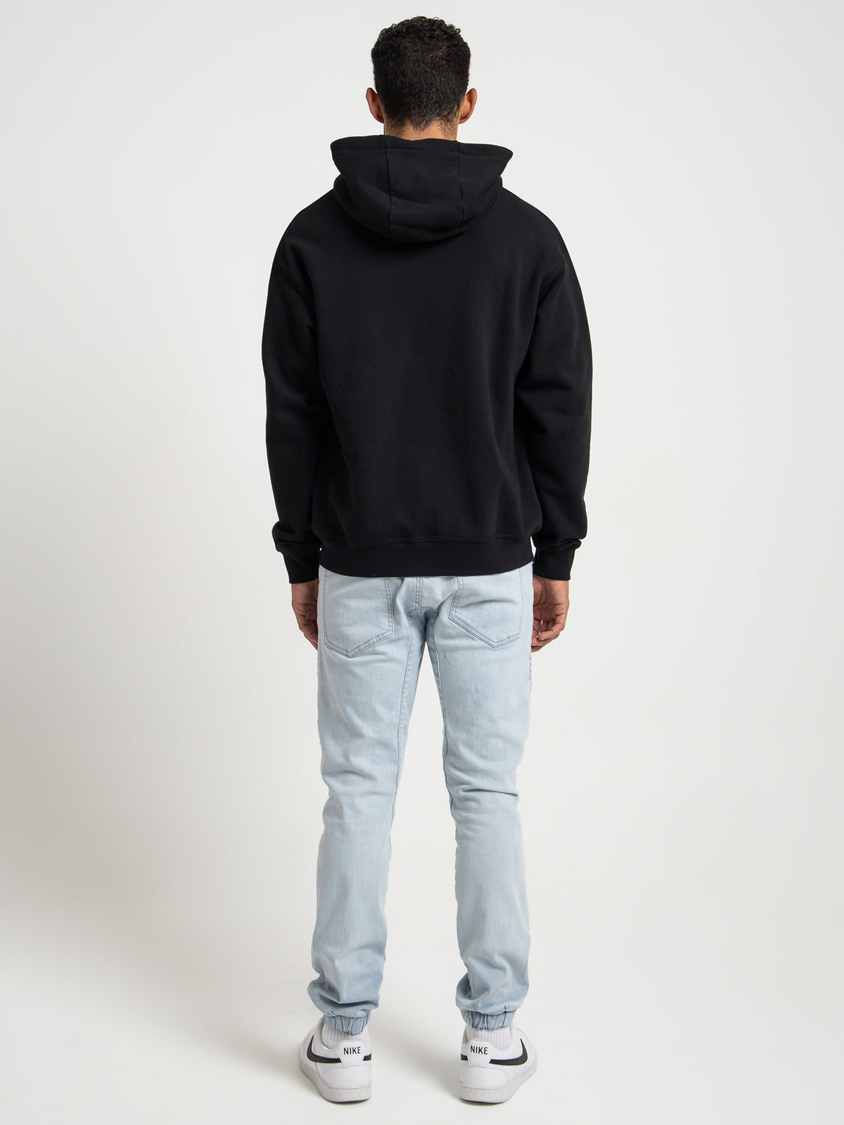 Henleys Club Hooded Sweater in Black | Black