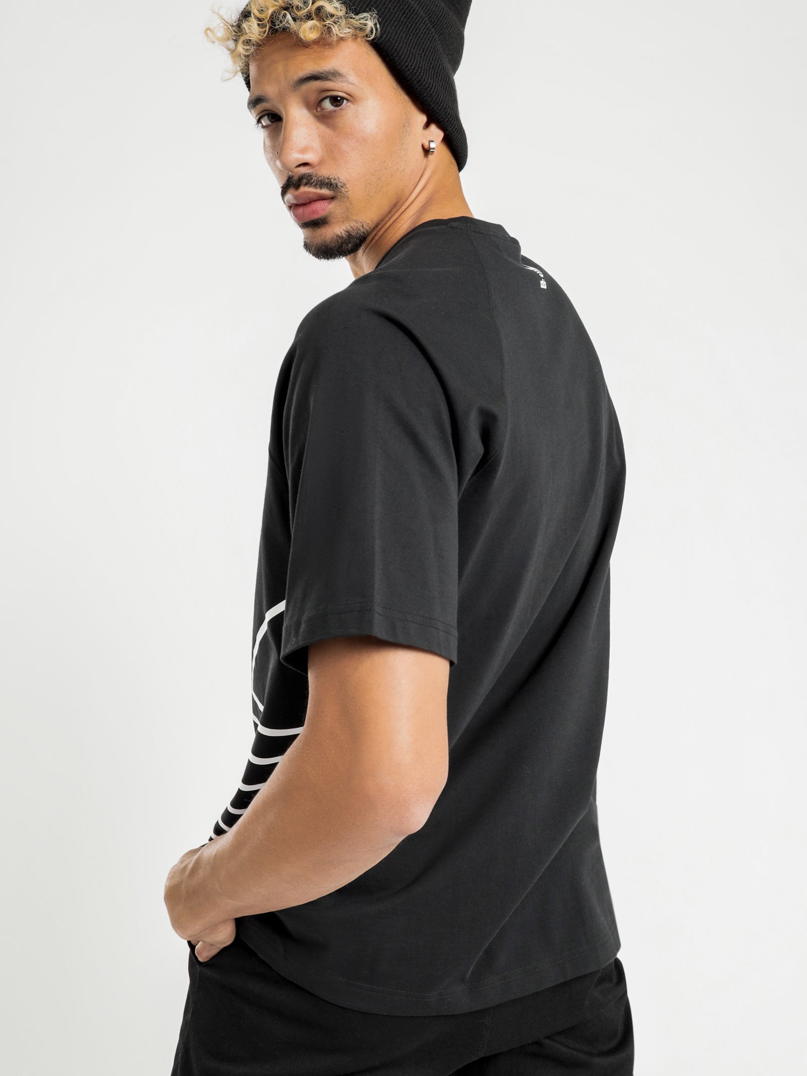 Originals Big Trefoil Outline T-Shirt in Black