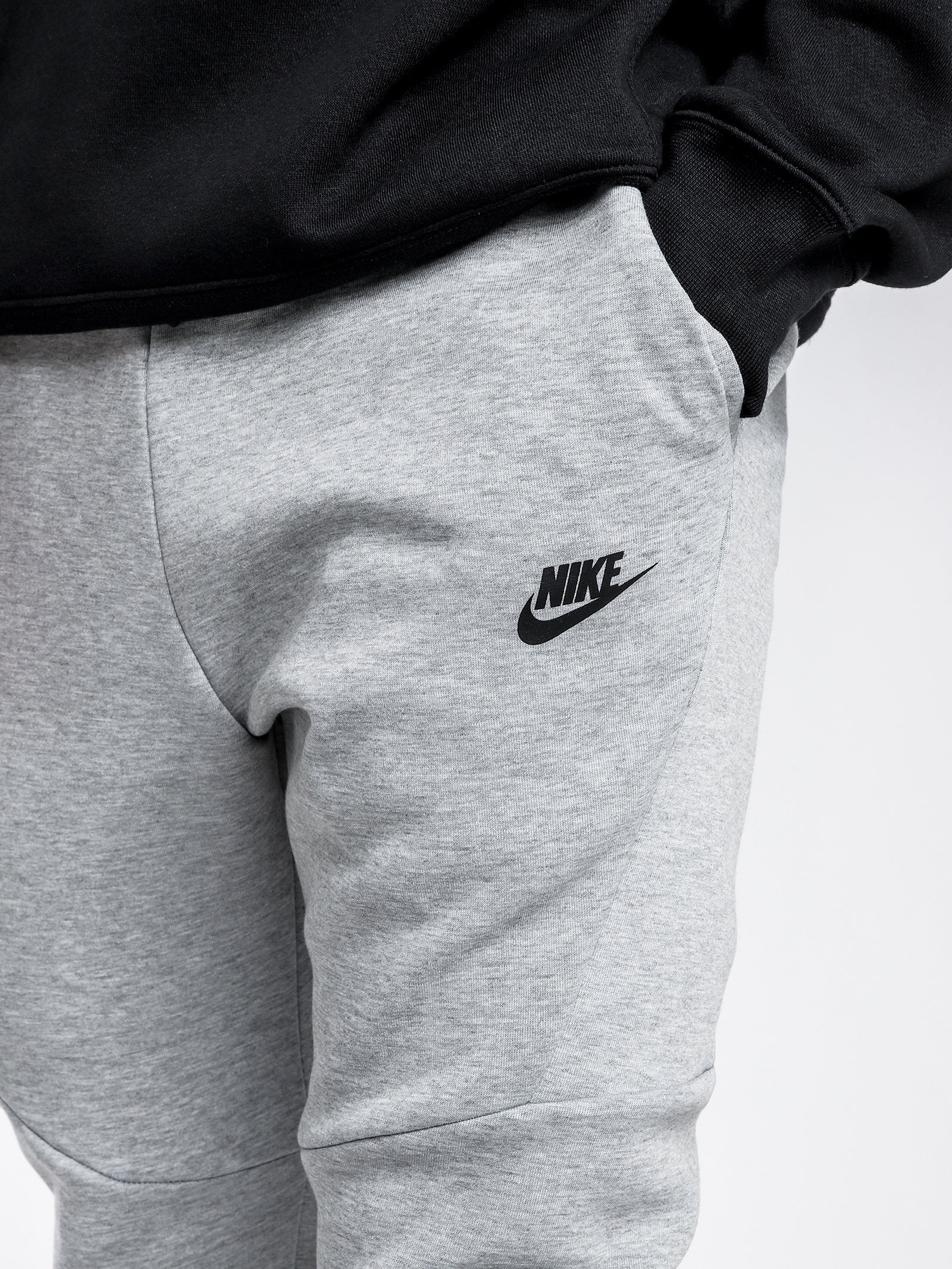 Nike Tech Fleece Joggers Size Large Men's Grey Old Season 805162