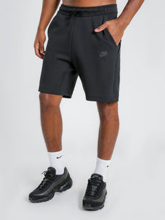 Tech Fleece Shorts in Dark Grey Heather & Black - Glue Store