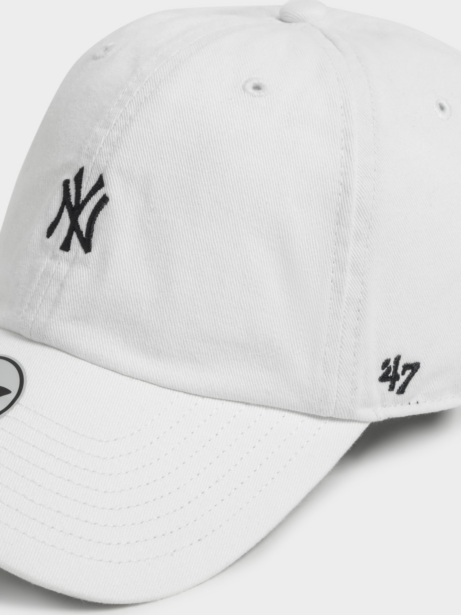 ‘47 Men's New York Yankees White Clean Up Adjustable Hat