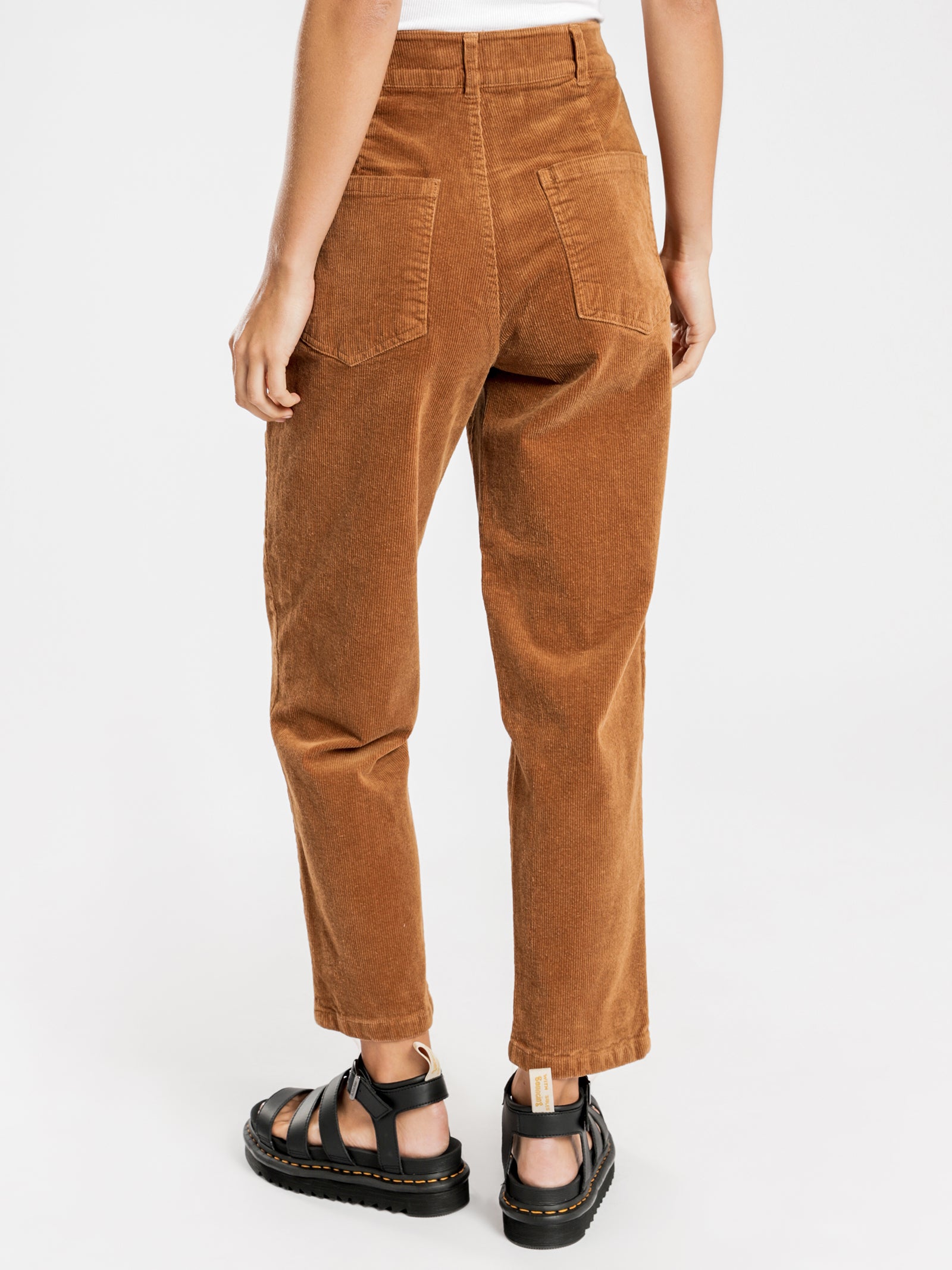 Mom Cord Pants in Tan