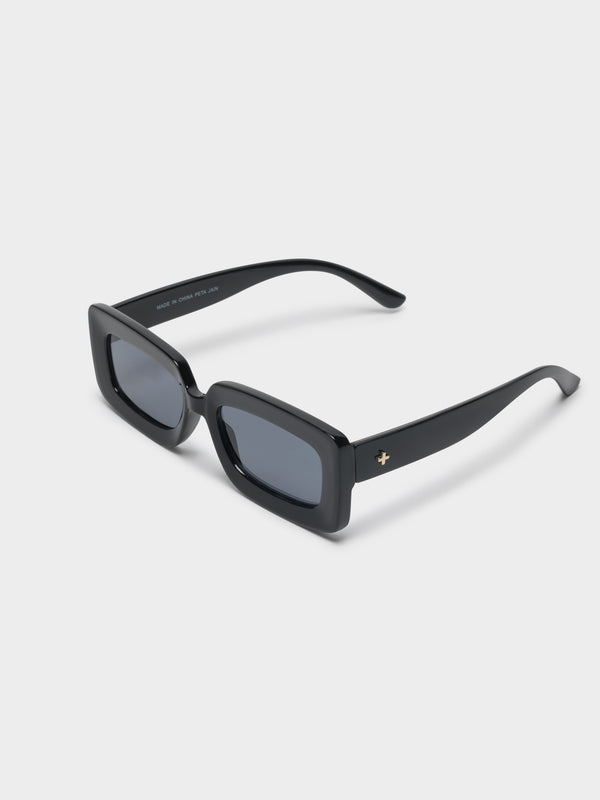 Peta and jain Blurred Sunglasses in Black Black | Glue Store