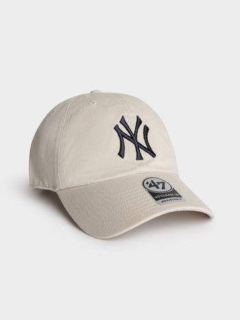 47 Brand Curved Brim New York Yankees MLB Clean Up White Cap