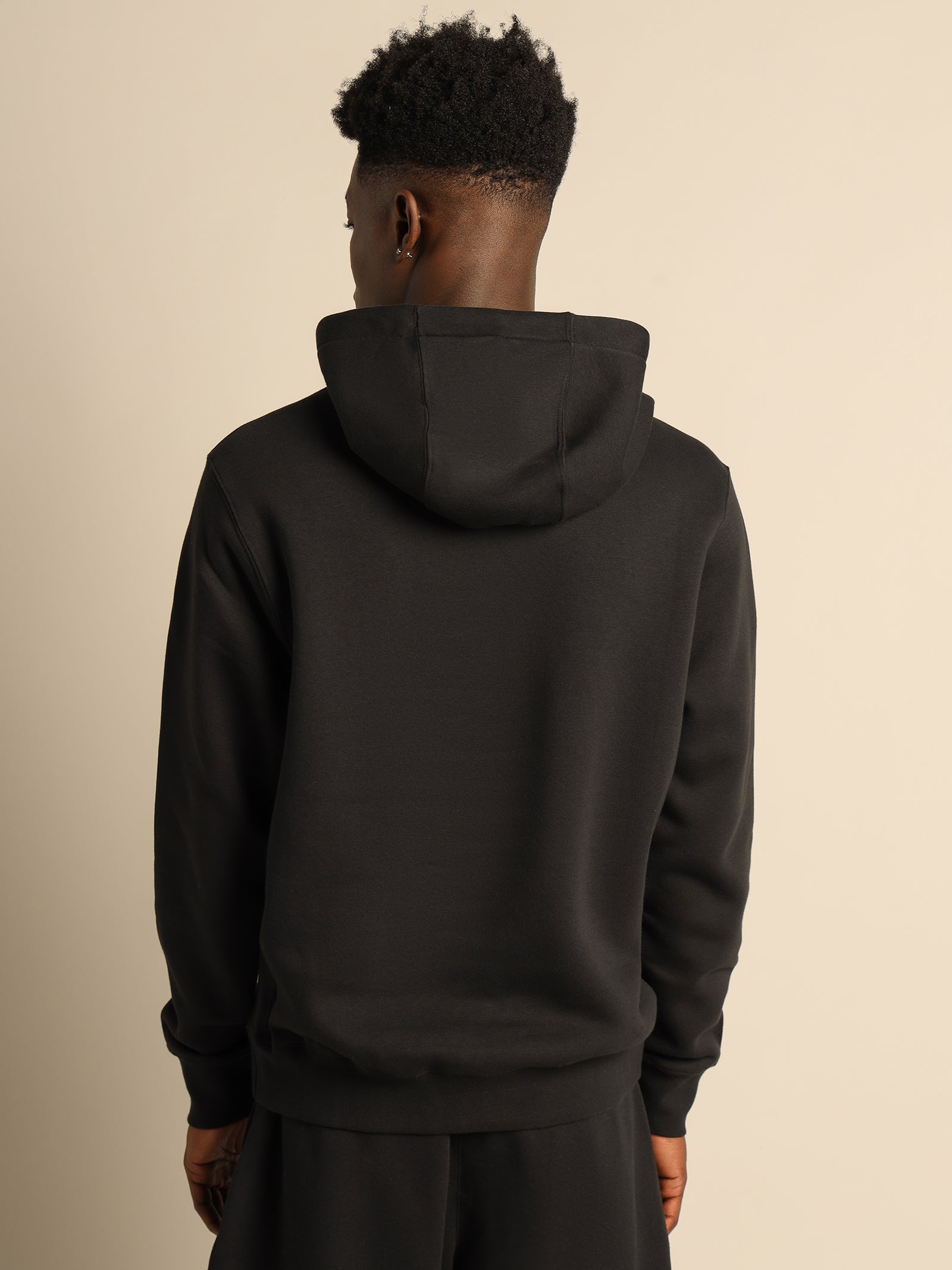 Sportswear Club Hoodie in Black