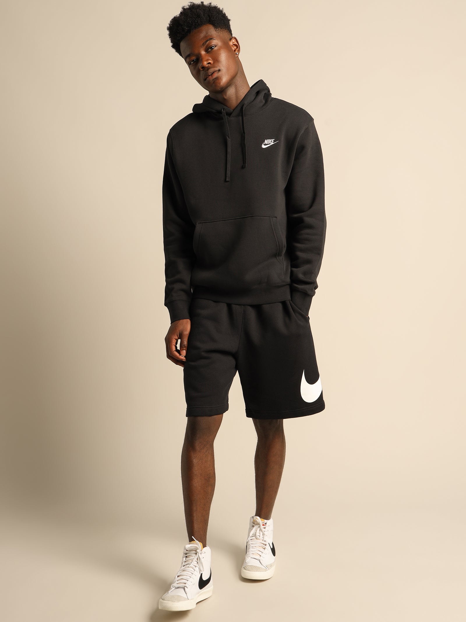 Sportswear Club Hoodie in Black