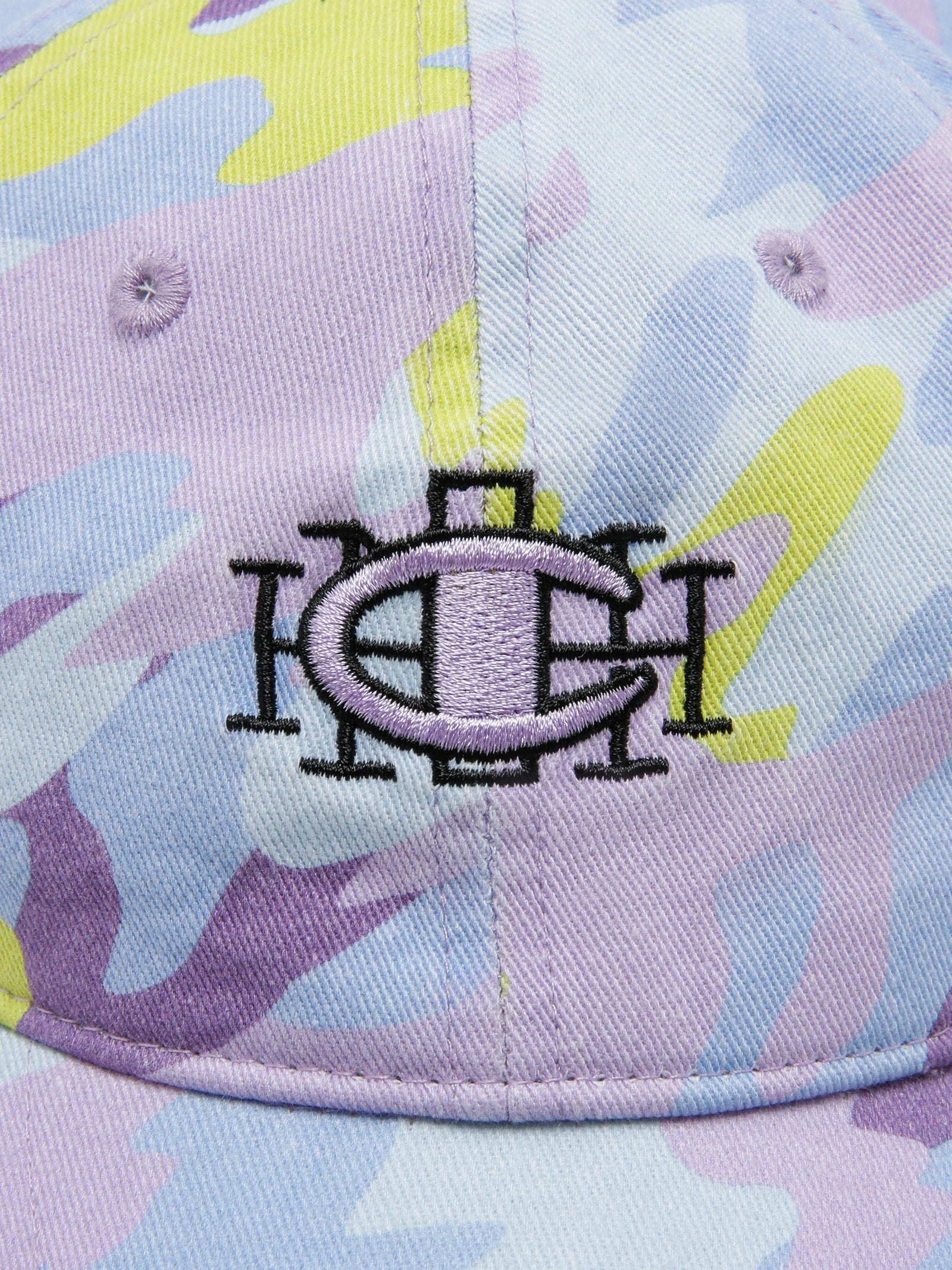 Lifestyle Homie Yardage Cap in White & Camo