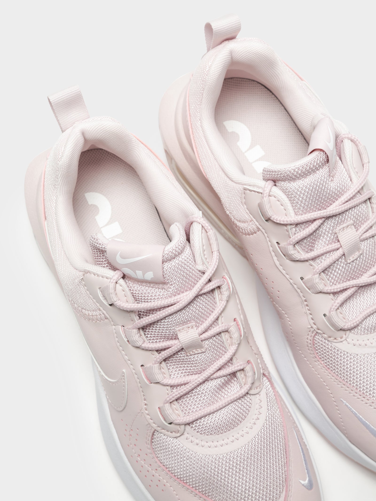 Air Max Verona Sneakers in Barley Rose