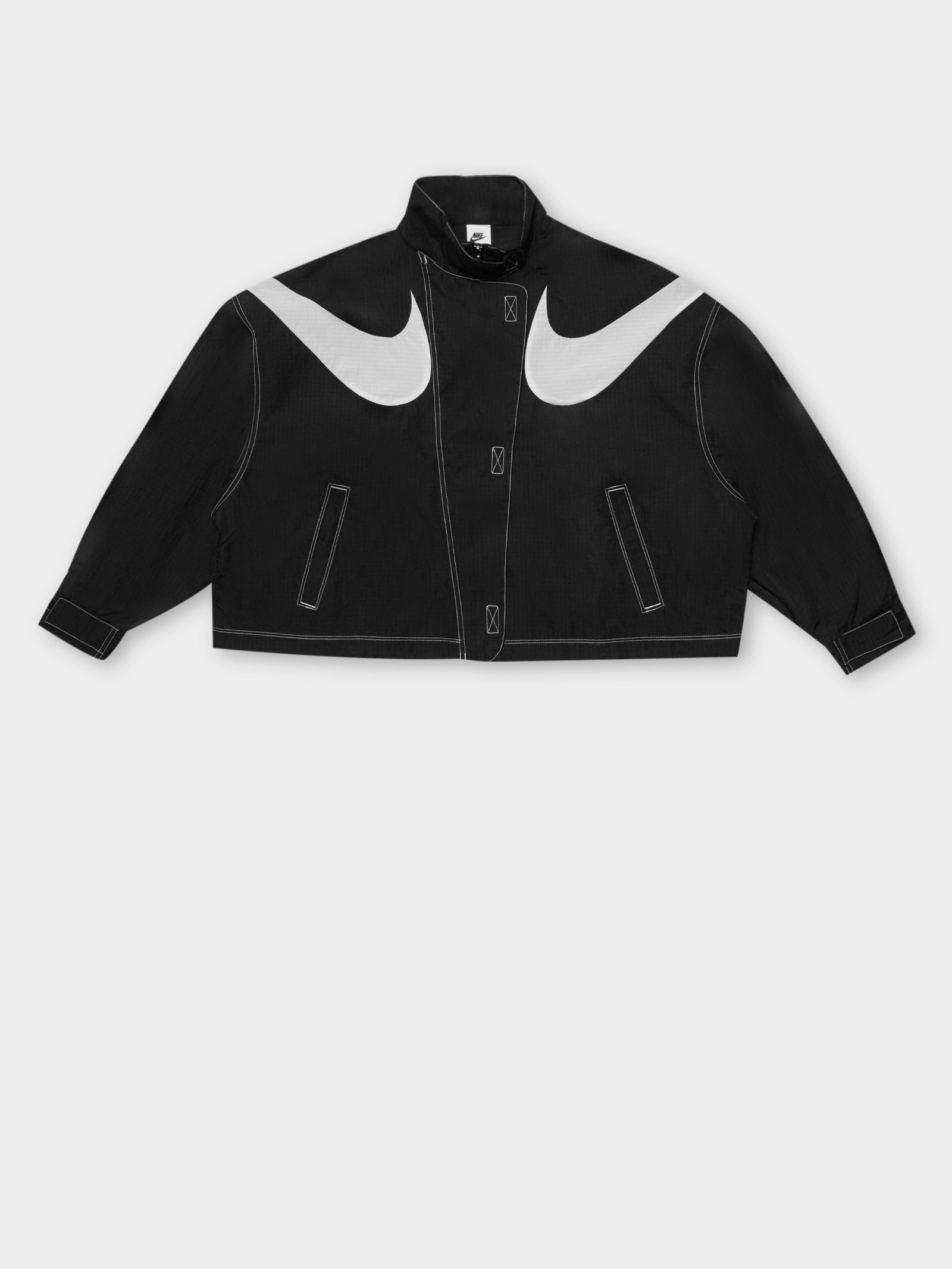 Sportswear Swoosh Repel Jacket in Black & White