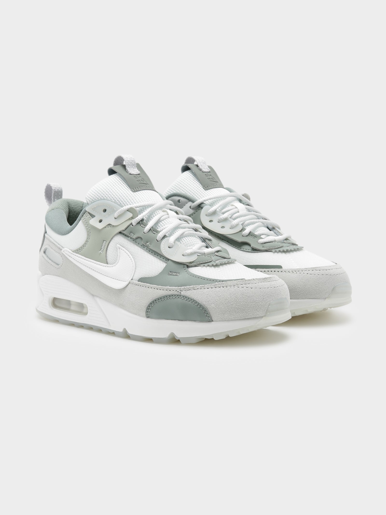 White and gray store nike air max