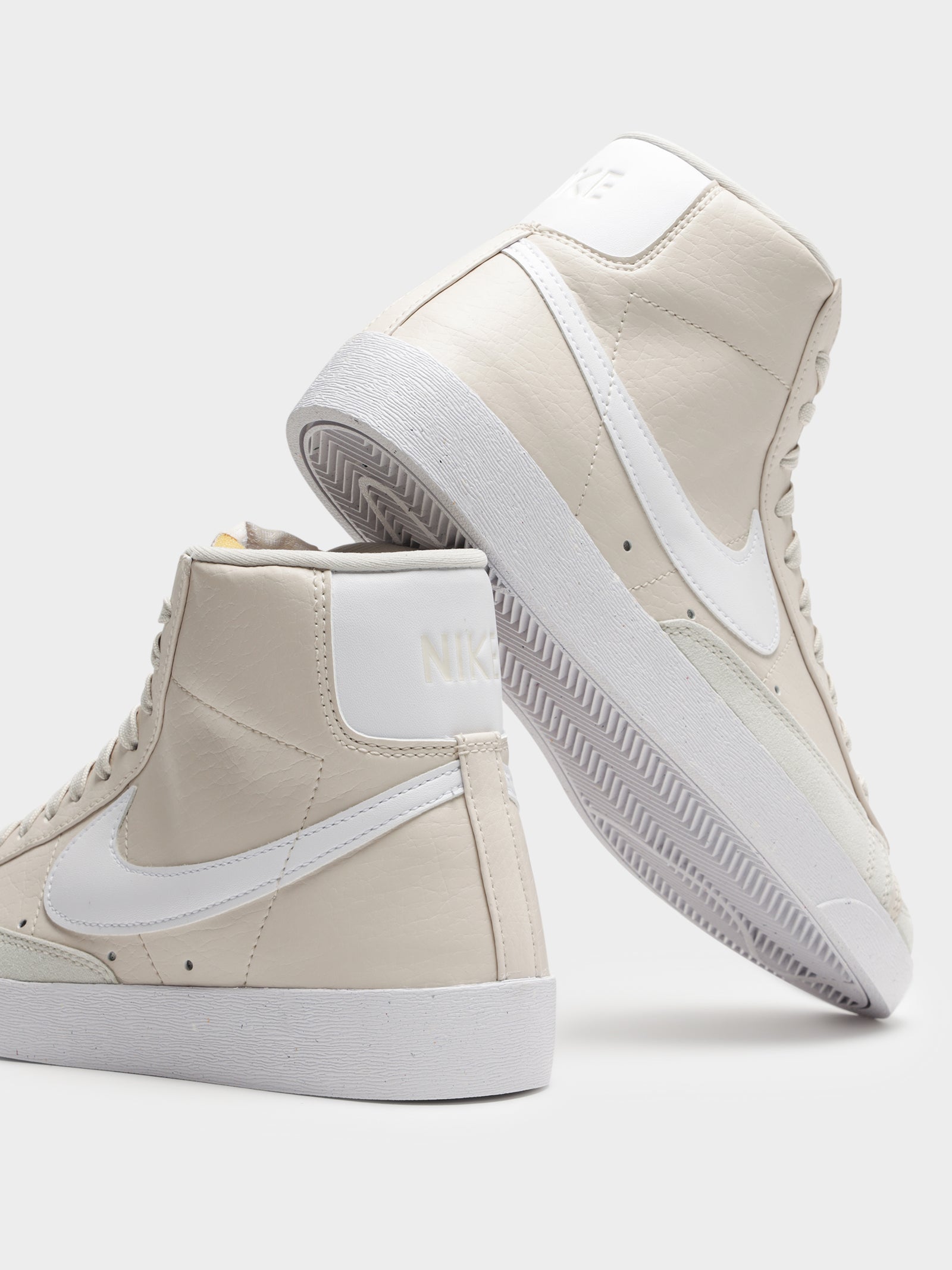 Nike on sale blazer beige