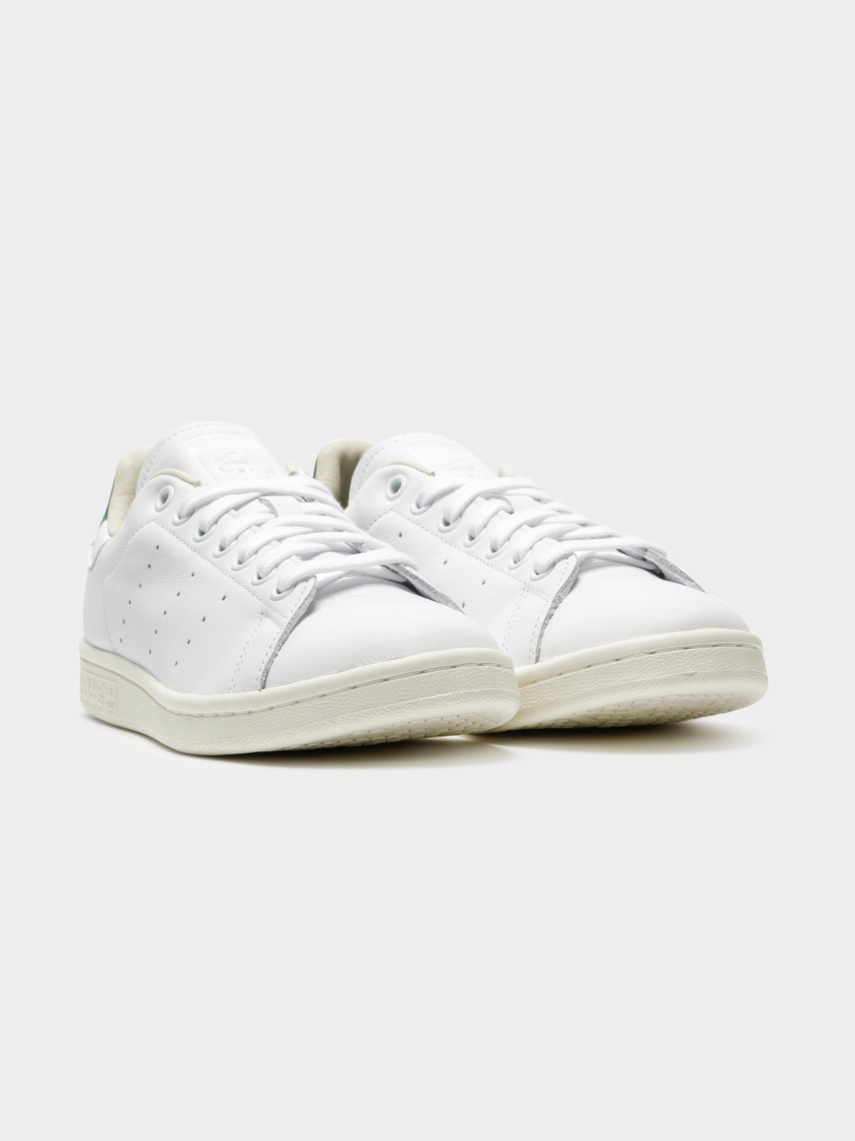 Adidas Unisex Stan Smith Sneakers in White & Green | White/Green