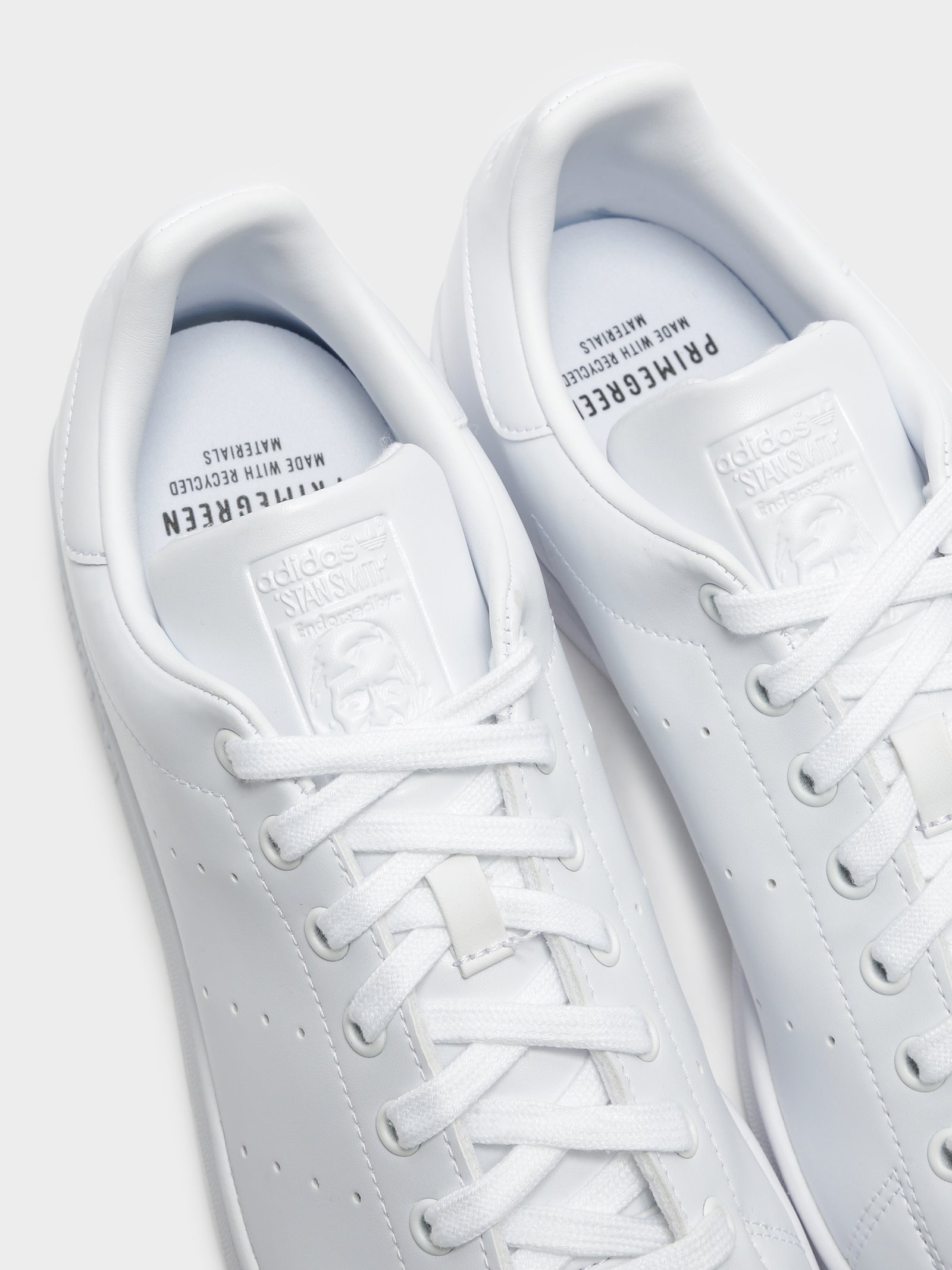 Unisex Stan Smith Sneakers in White